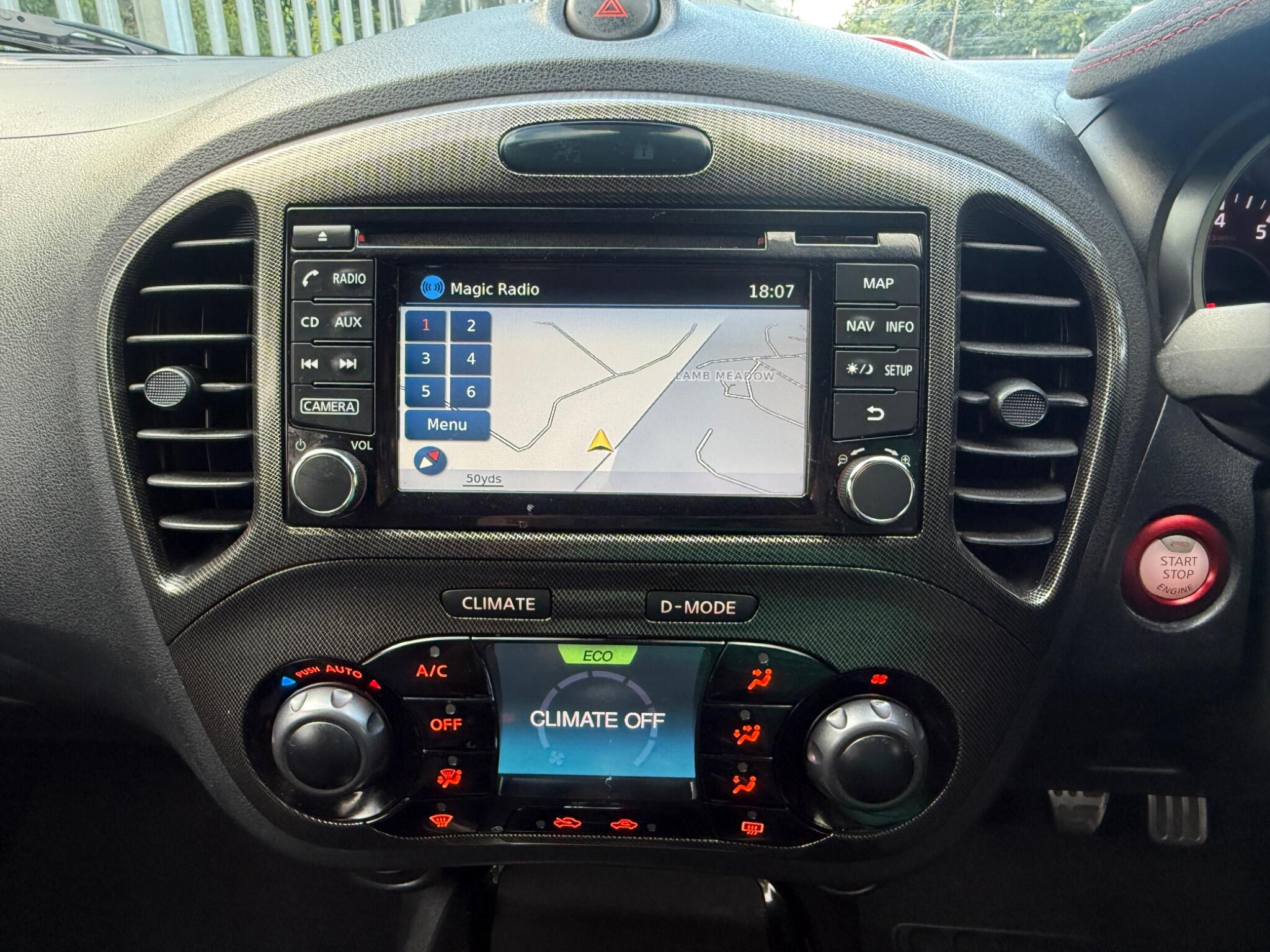2015 Nissan Juke image 46