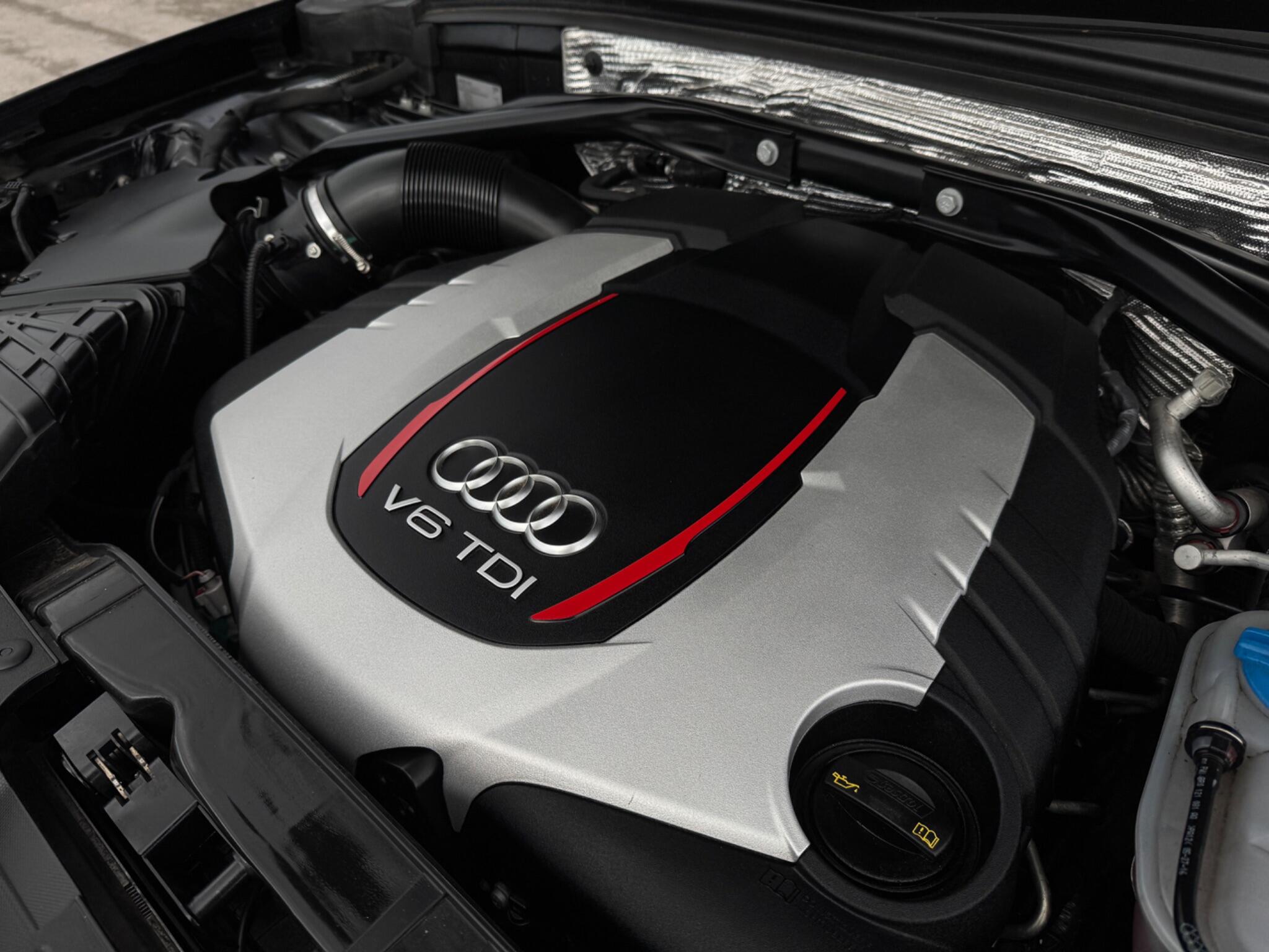 Audi SQ5 view 73