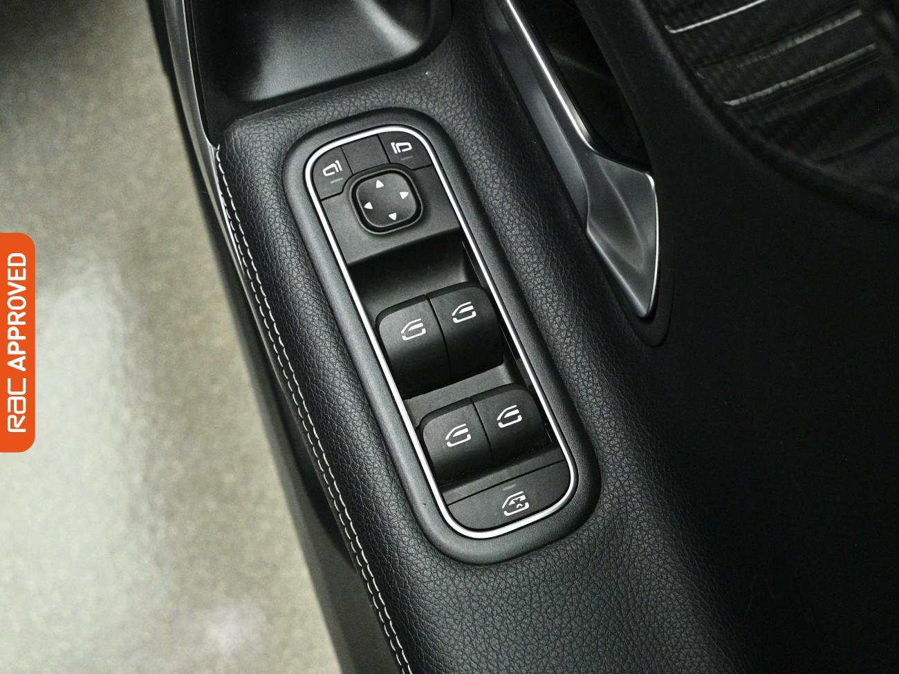 Mercedes-Benz A-Class view 24