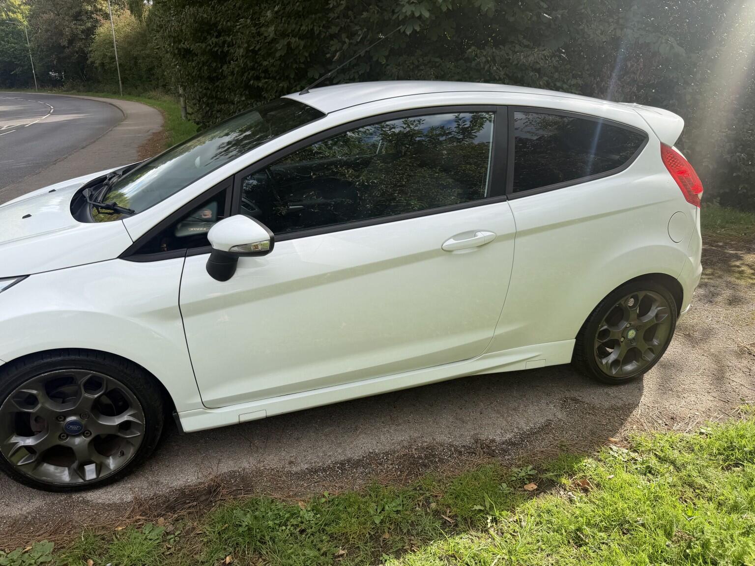 Ford Fiesta view 11