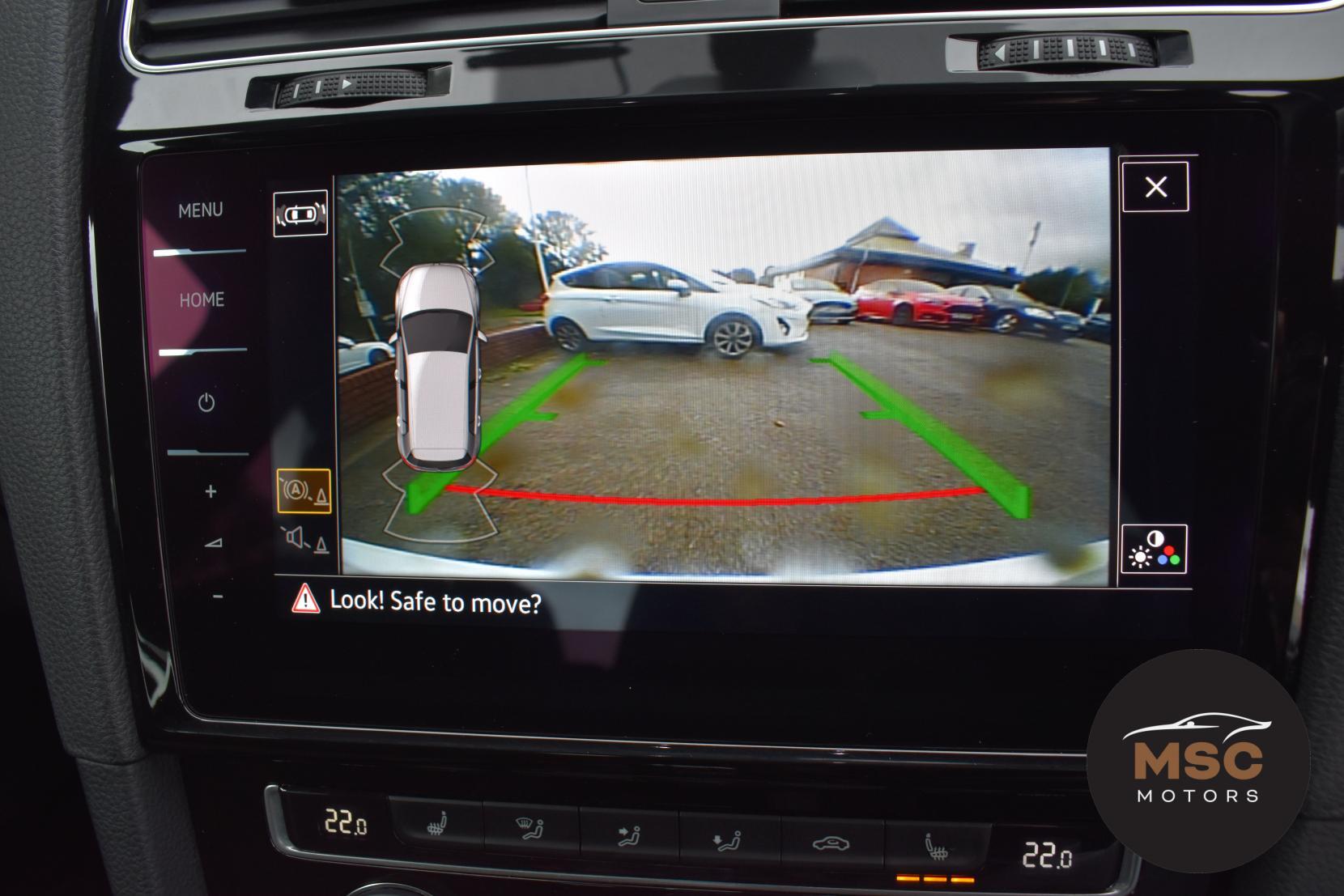 Volkswagen Golf view 47