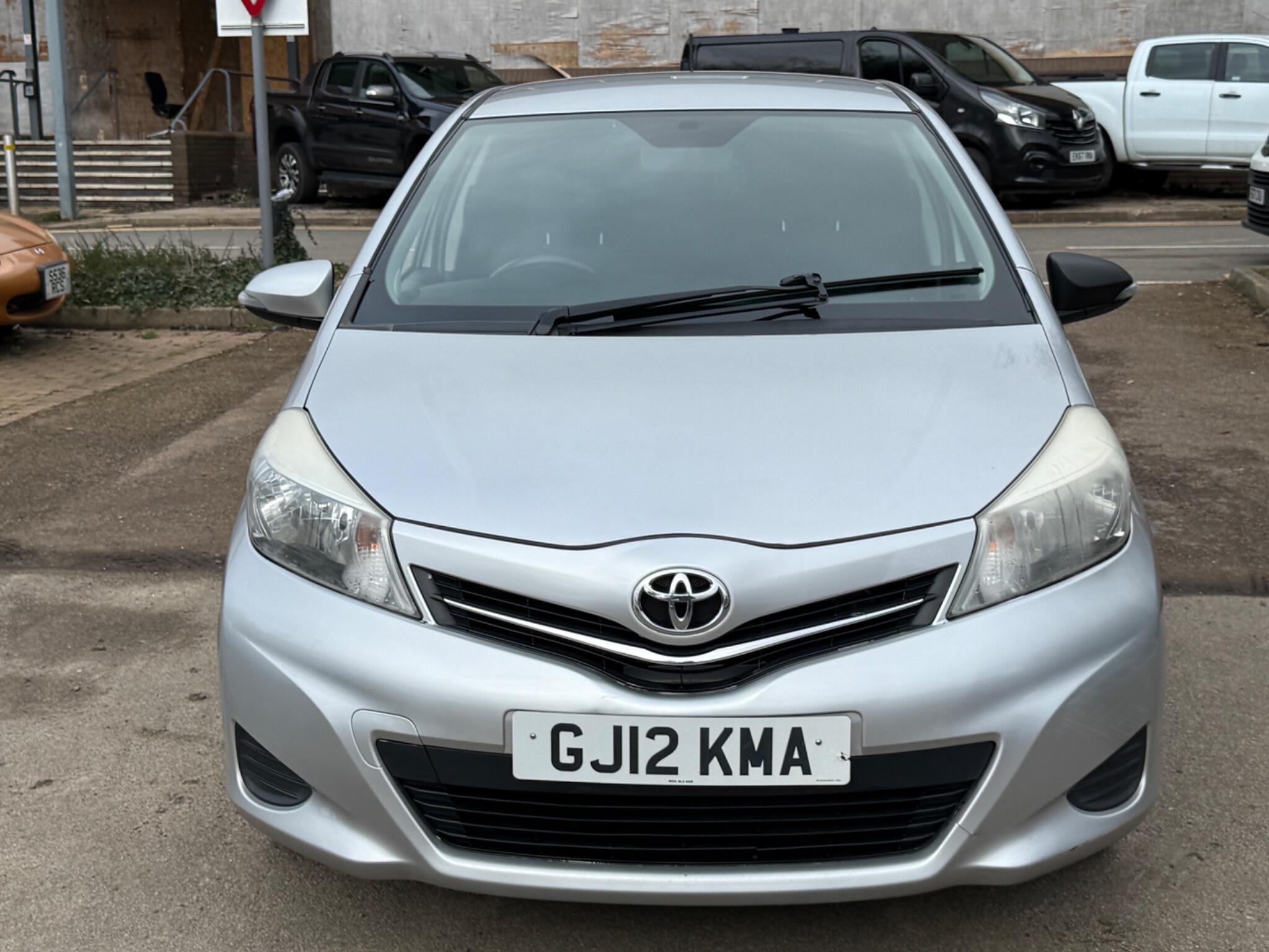 Toyota Yaris - Image 7