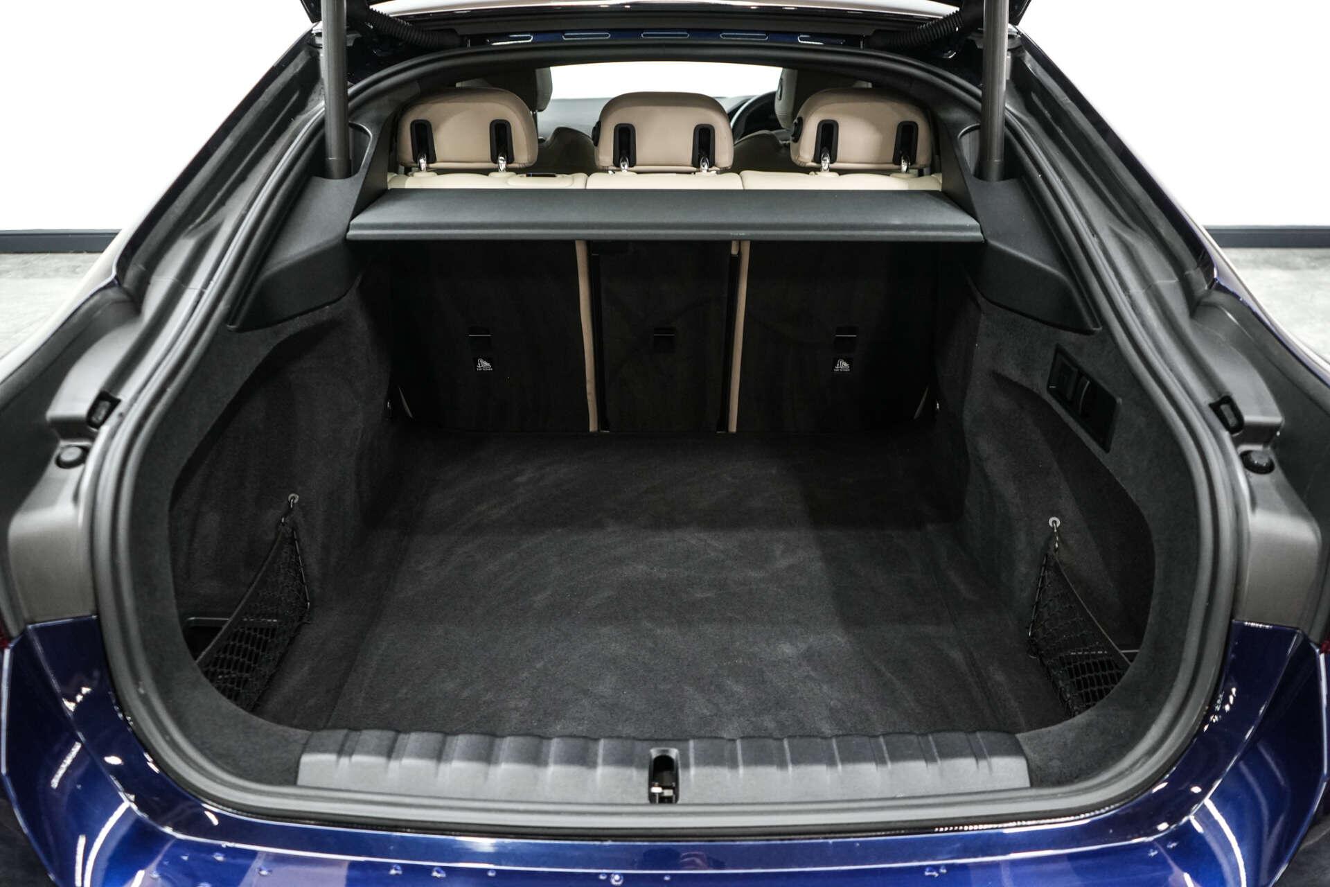 BMW 4 Series view 11