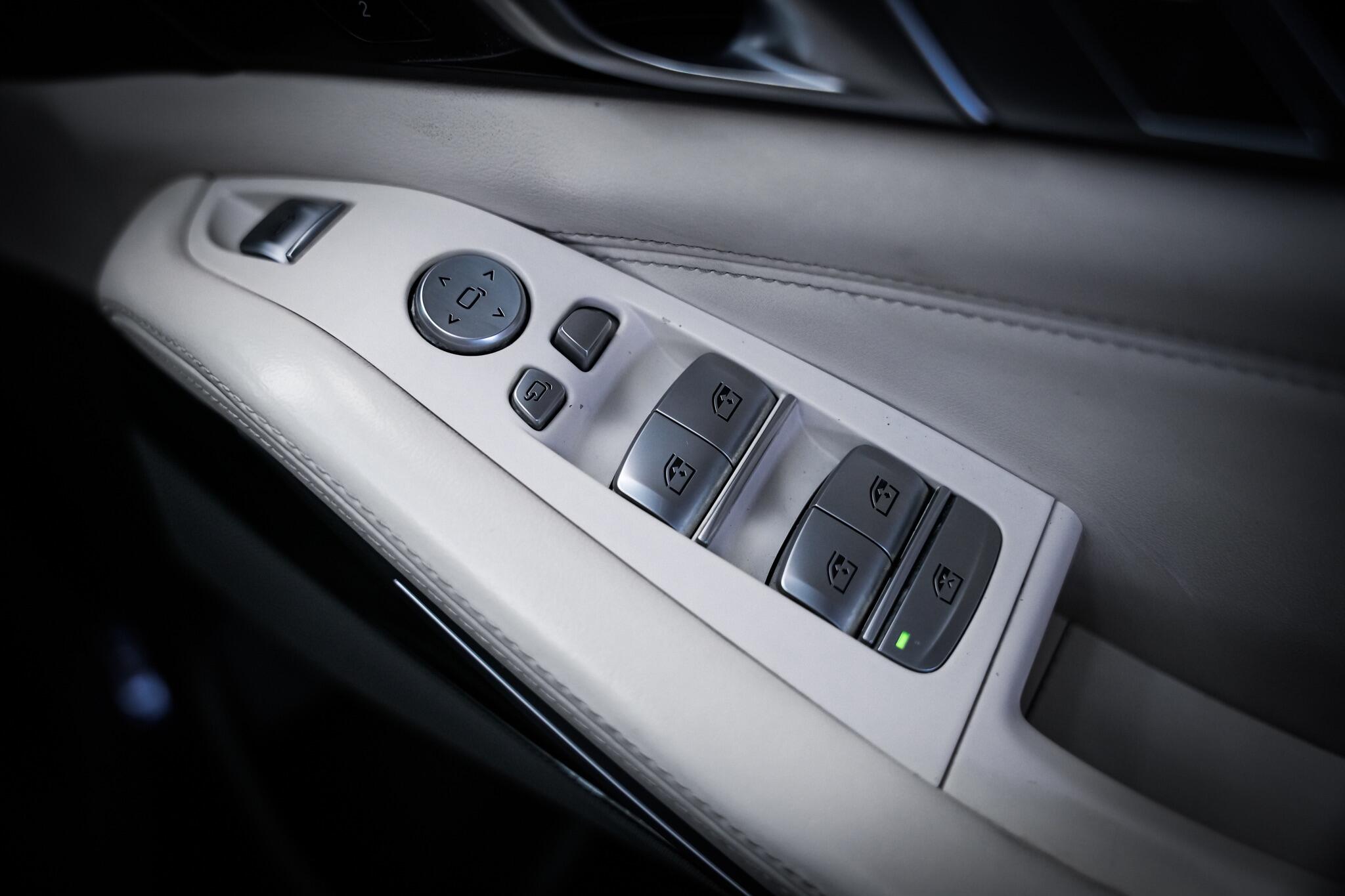BMW X7 view 56