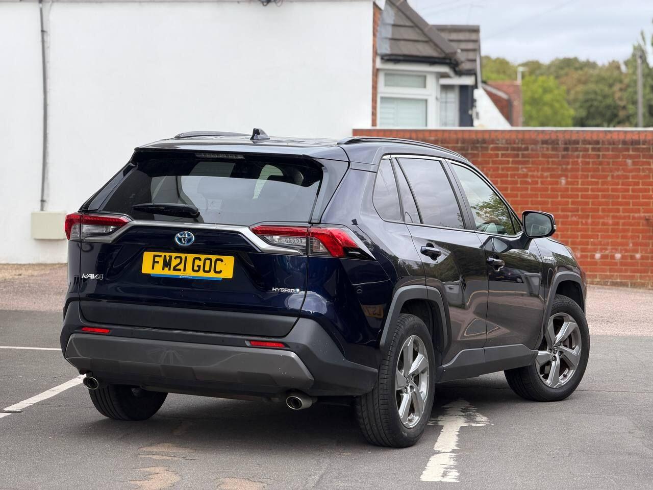 Toyota RAV4 view 28