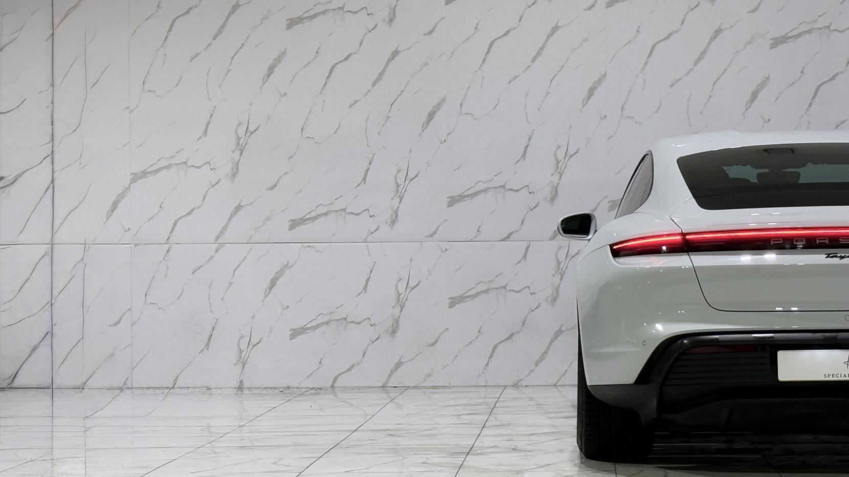 Porsche Taycan view 38