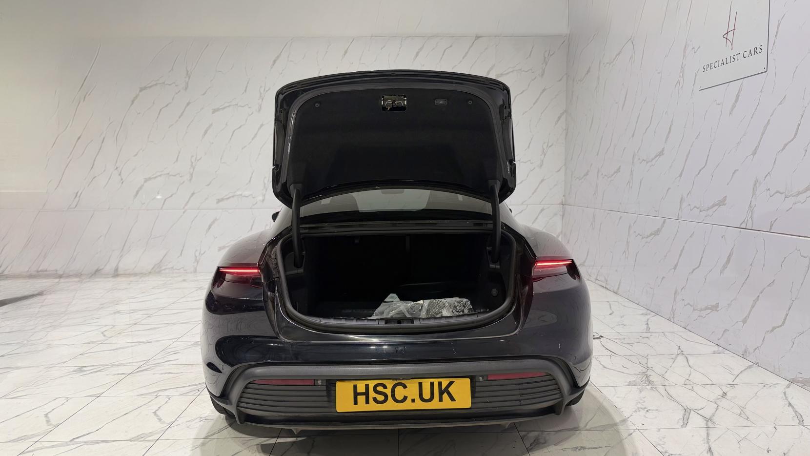 Porsche Taycan view 39