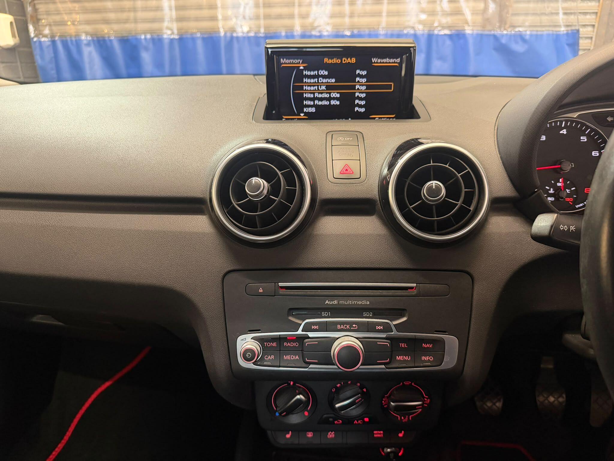 Audi A1 view 14