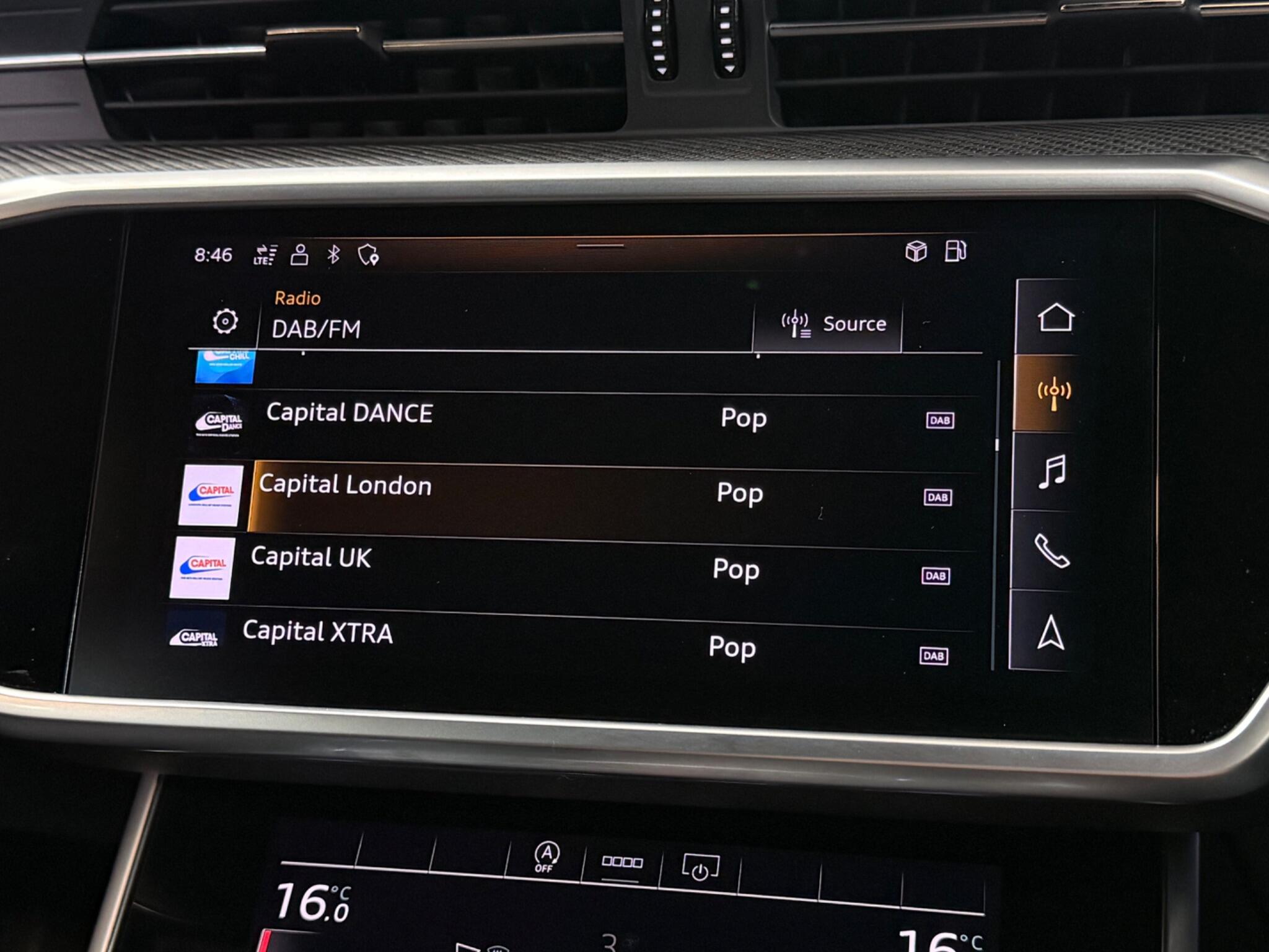Audi A6 view 22
