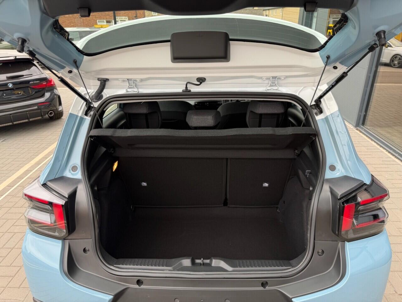 Citroen C3 view 21