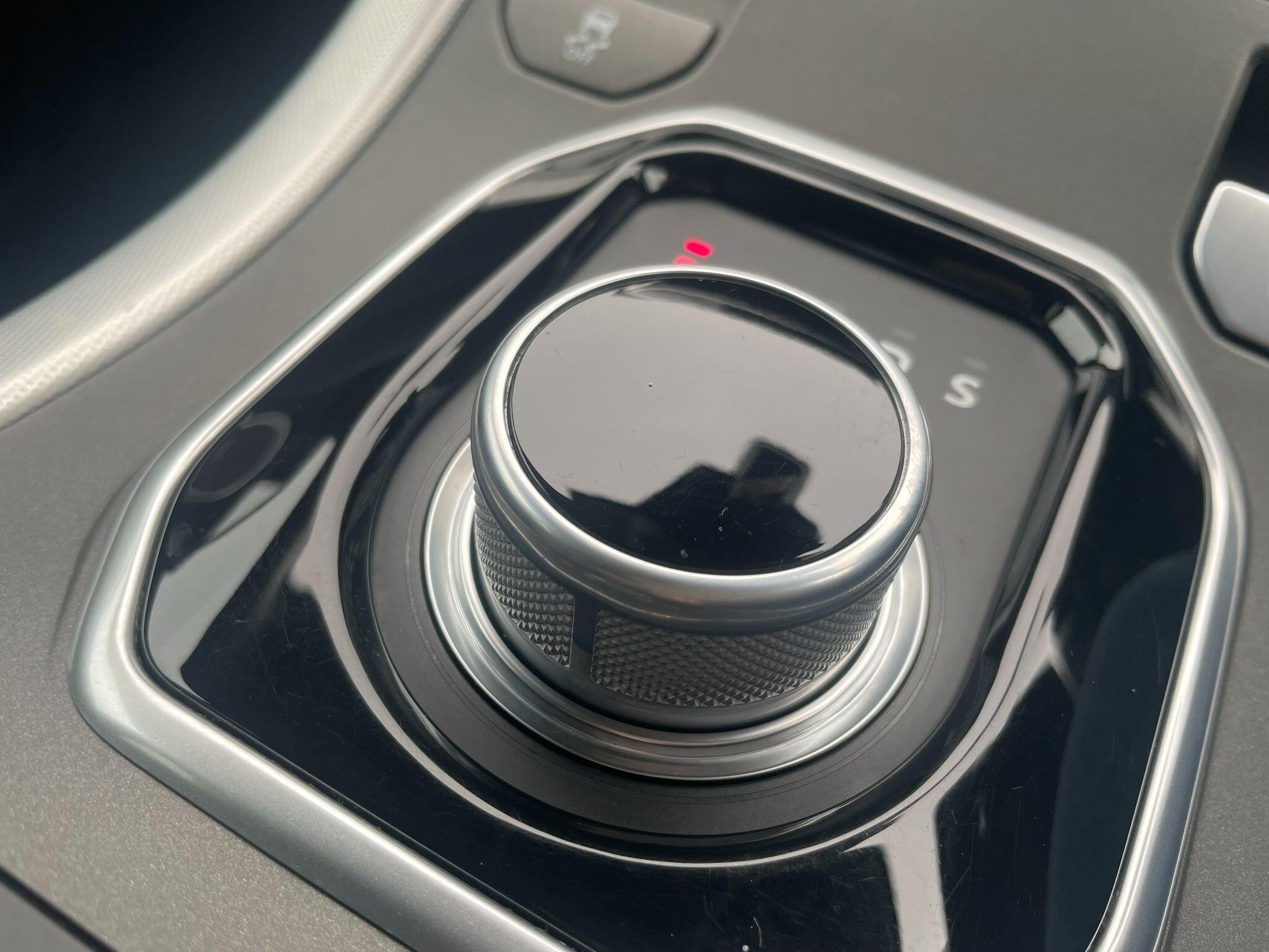 Land Rover Range Rover Evoque view 31