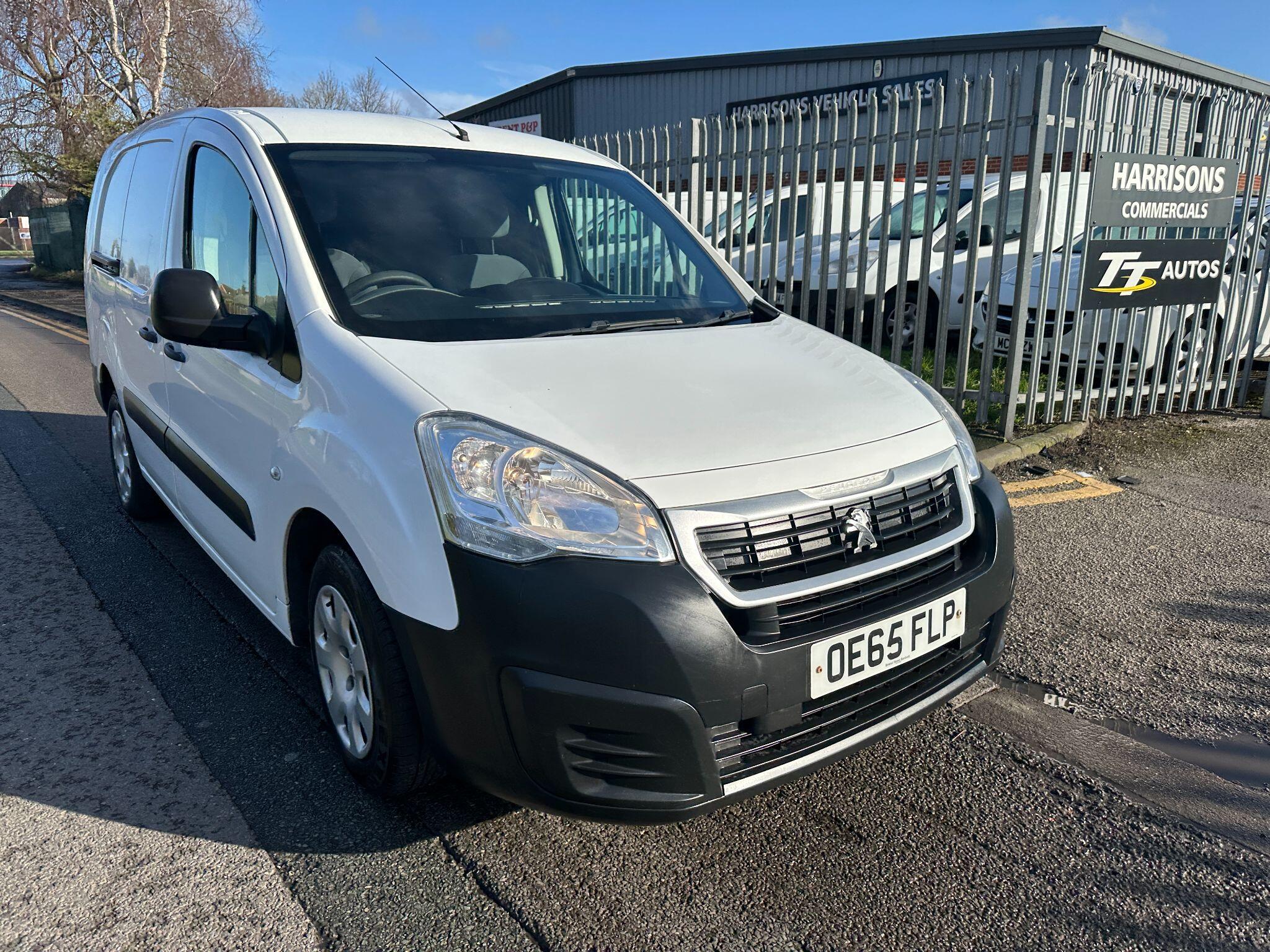 2016 Peugeot Partner 1.6 HDi S Crew Van L2 4dr • 93,298 miles image 2