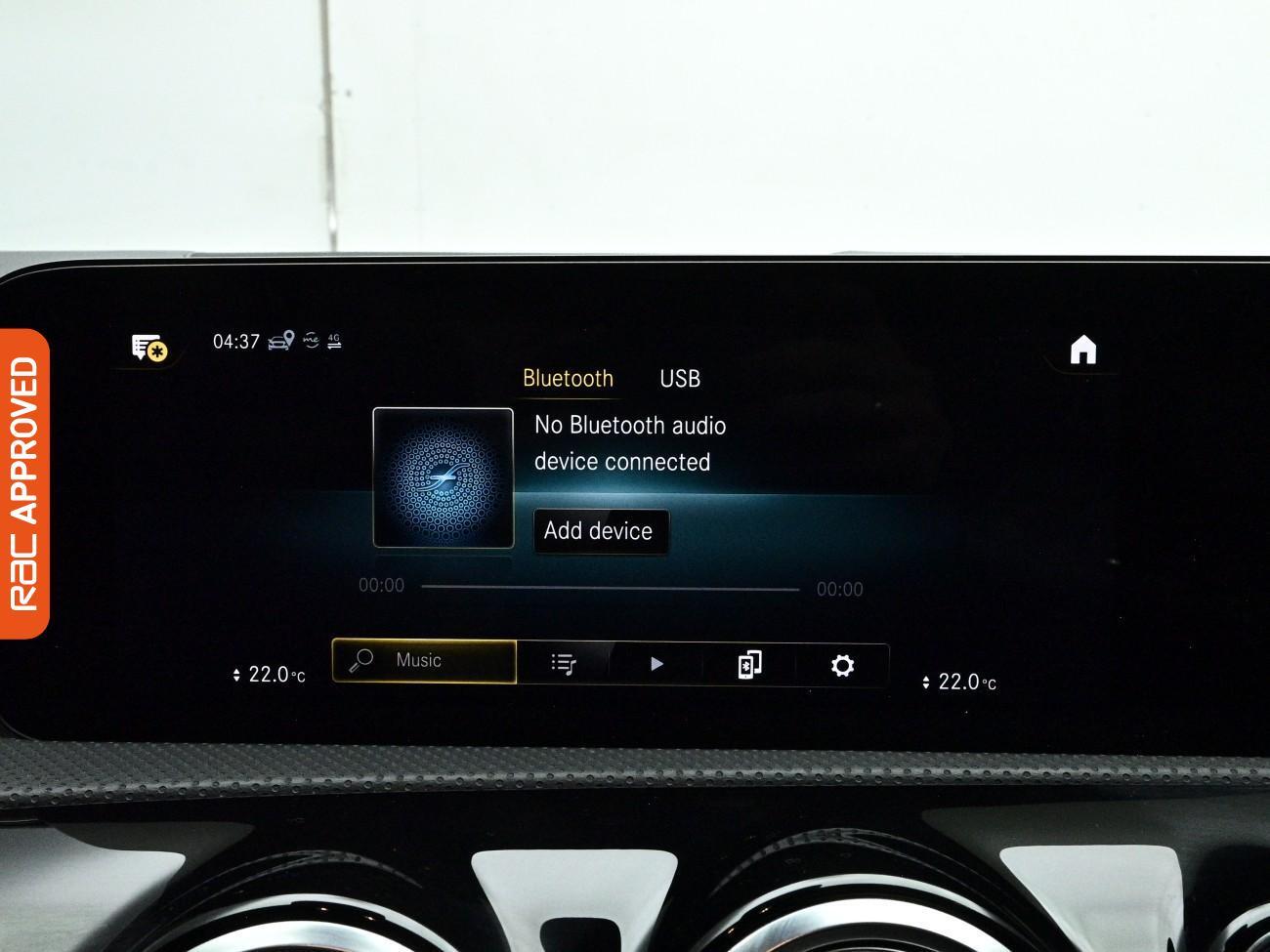 Mercedes-Benz Cla view 17