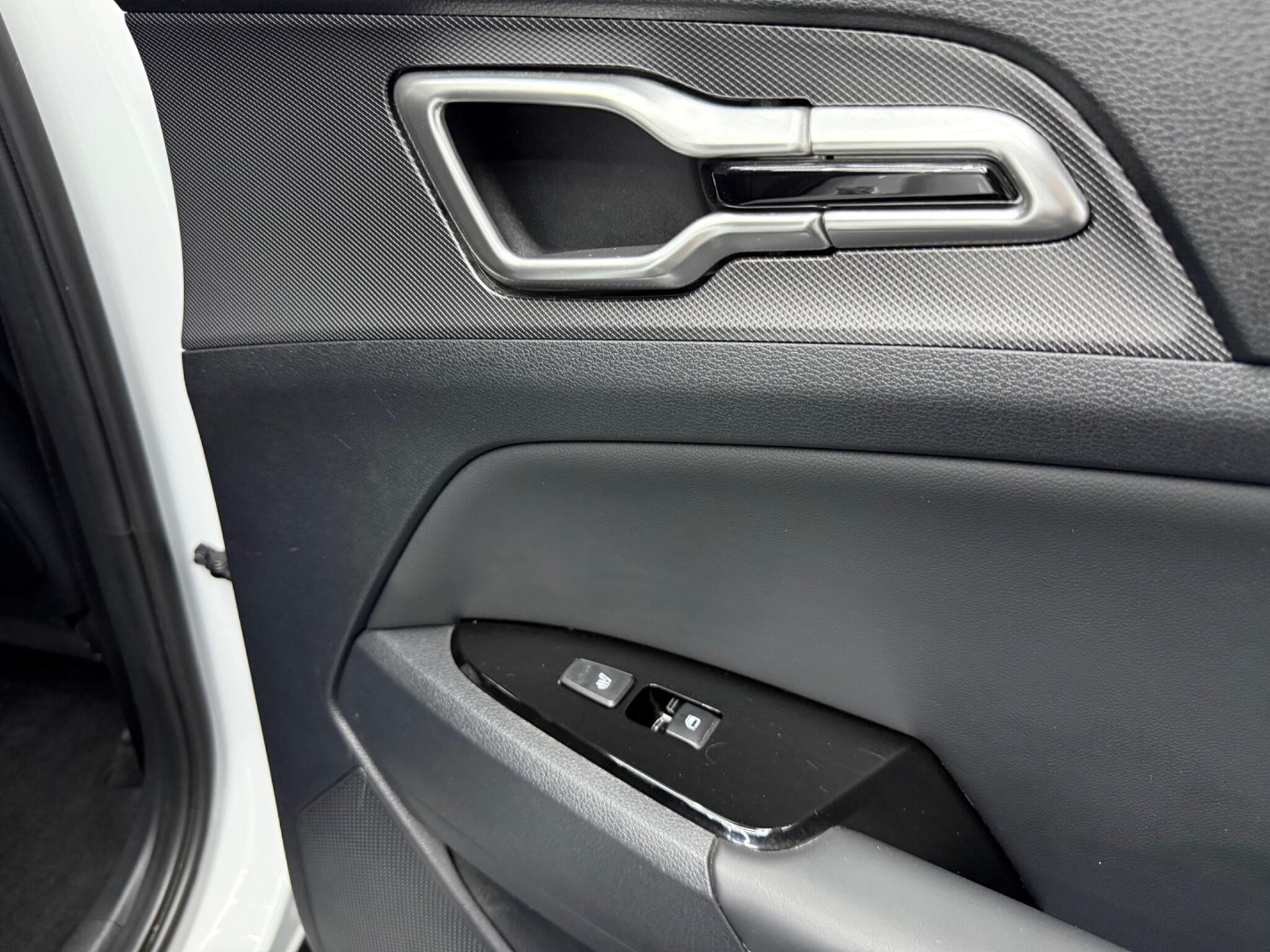 Kia Sportage view 23