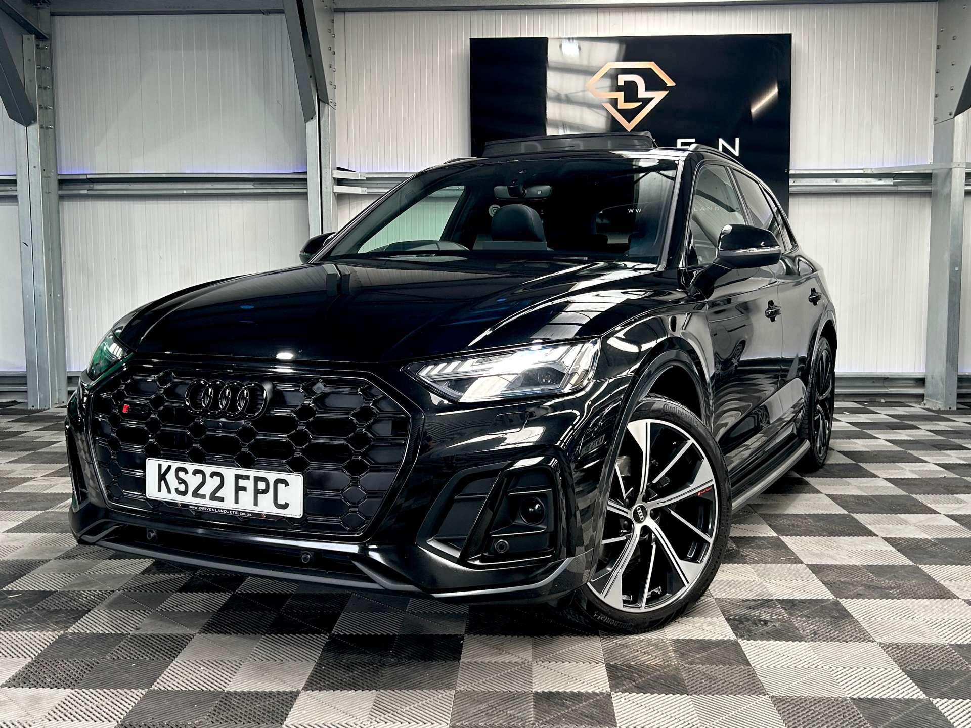 Audi Q5 view 6