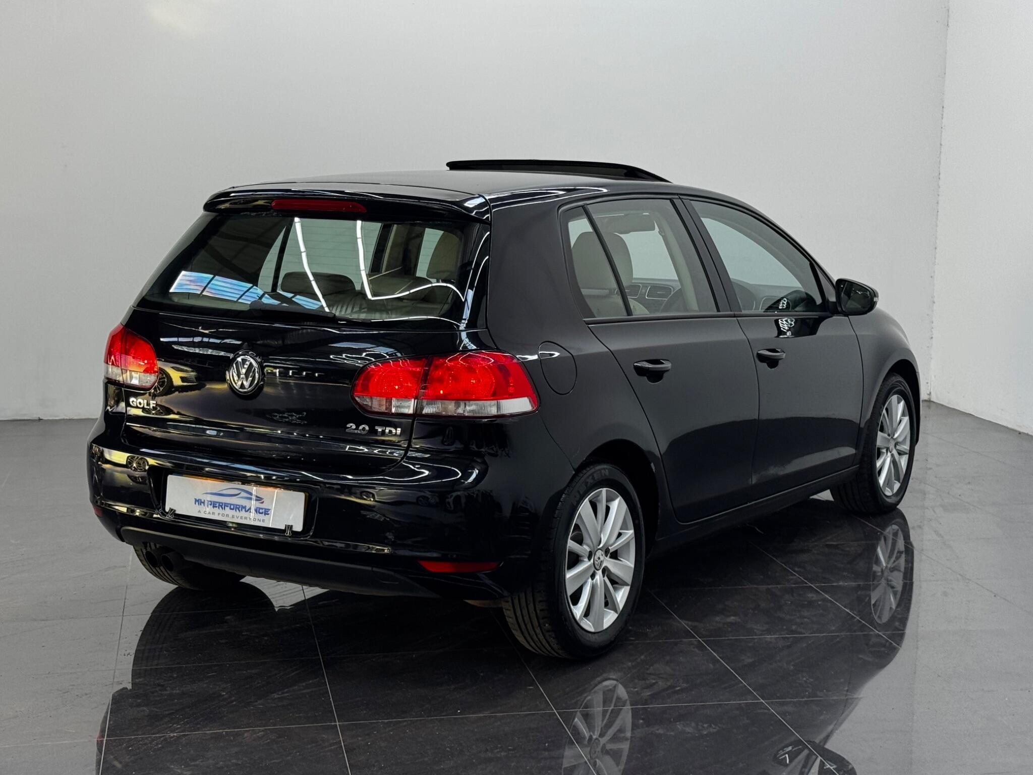 Volkswagen Golf view 59