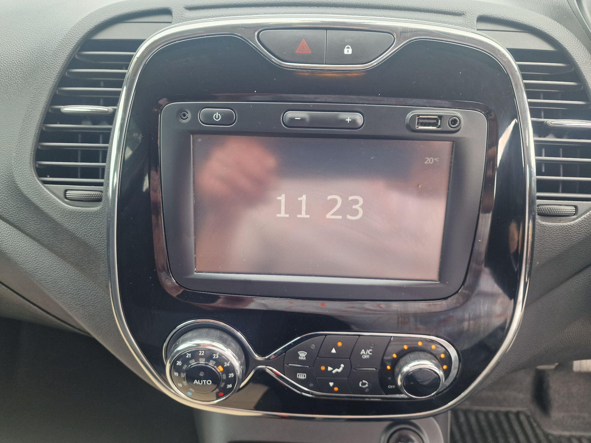 Renault Captur view 46