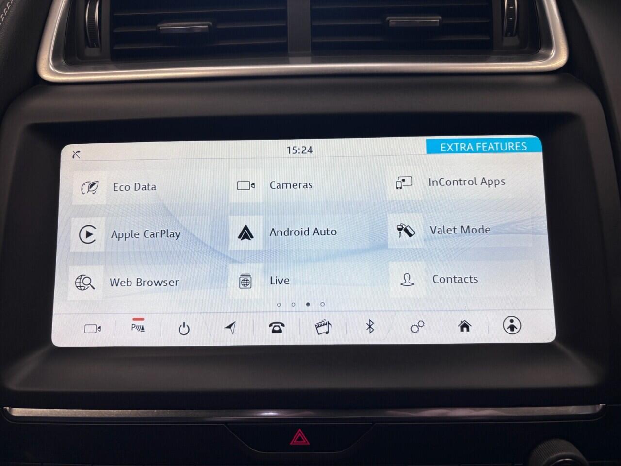 Jaguar E-Pace view 32