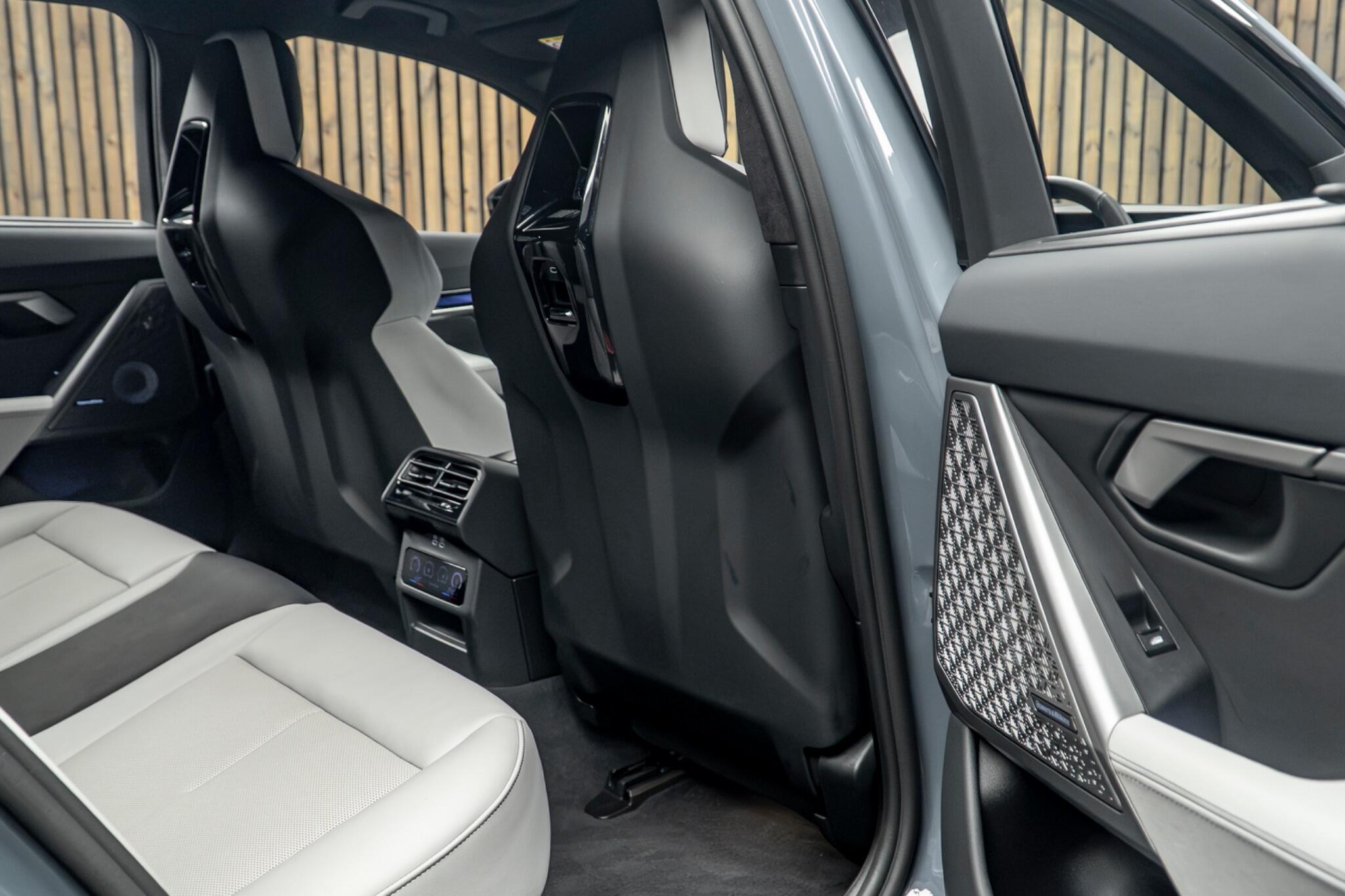 BMW M5 view 45