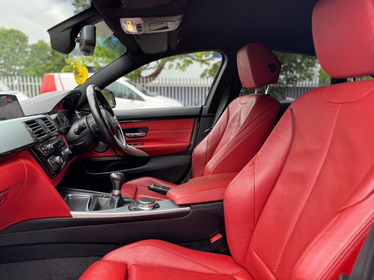 BMW 4 Series view 30