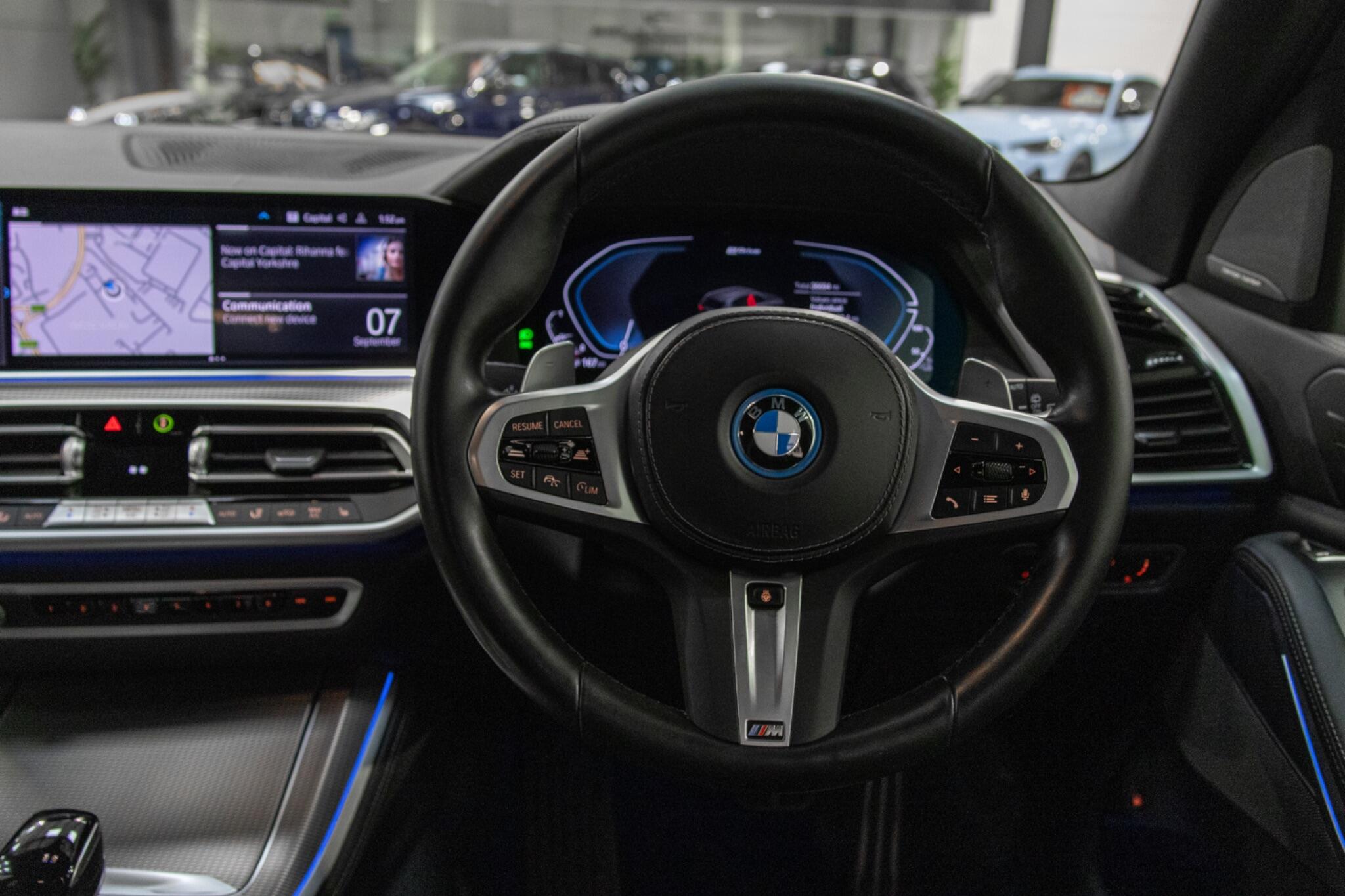 BMW X5 view 18