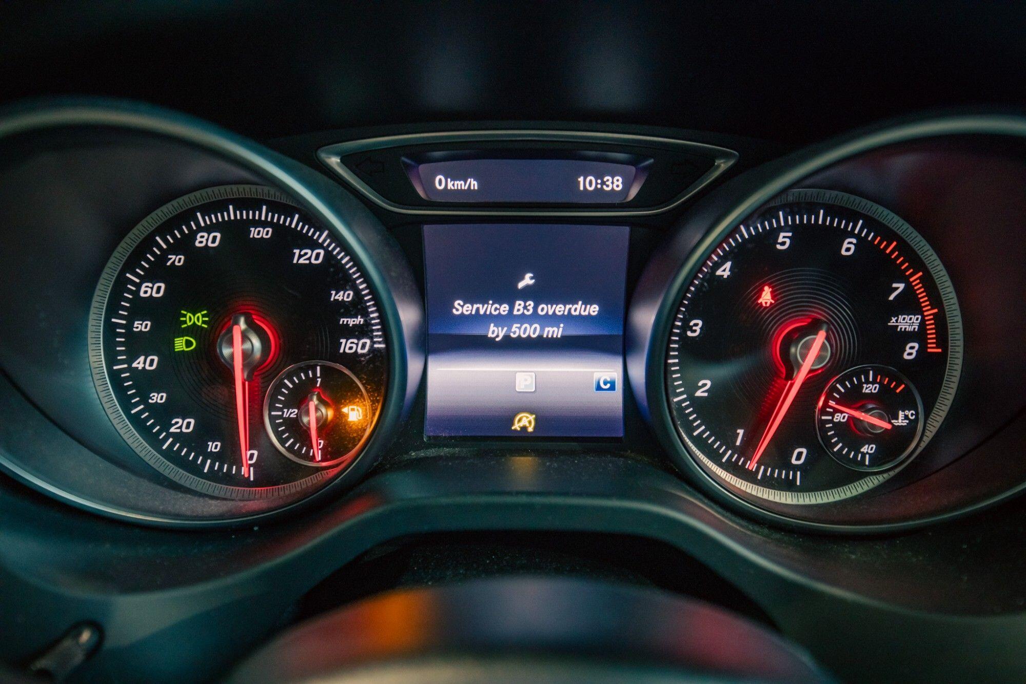 Mercedes-Benz CLA view 14
