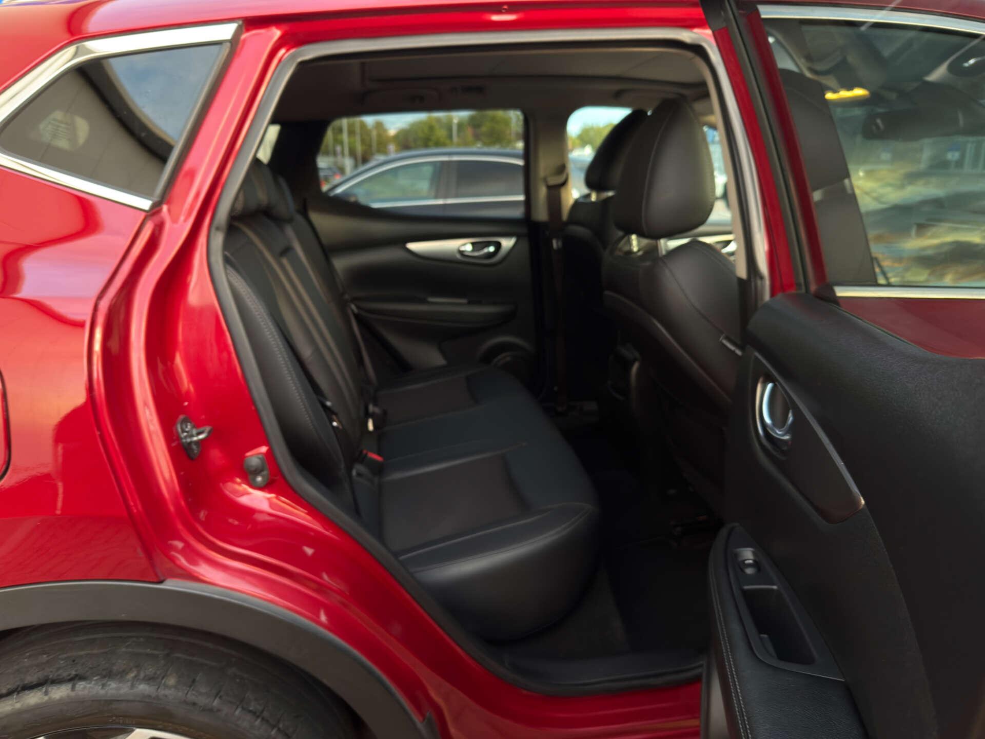 Nissan Qashqai view 24