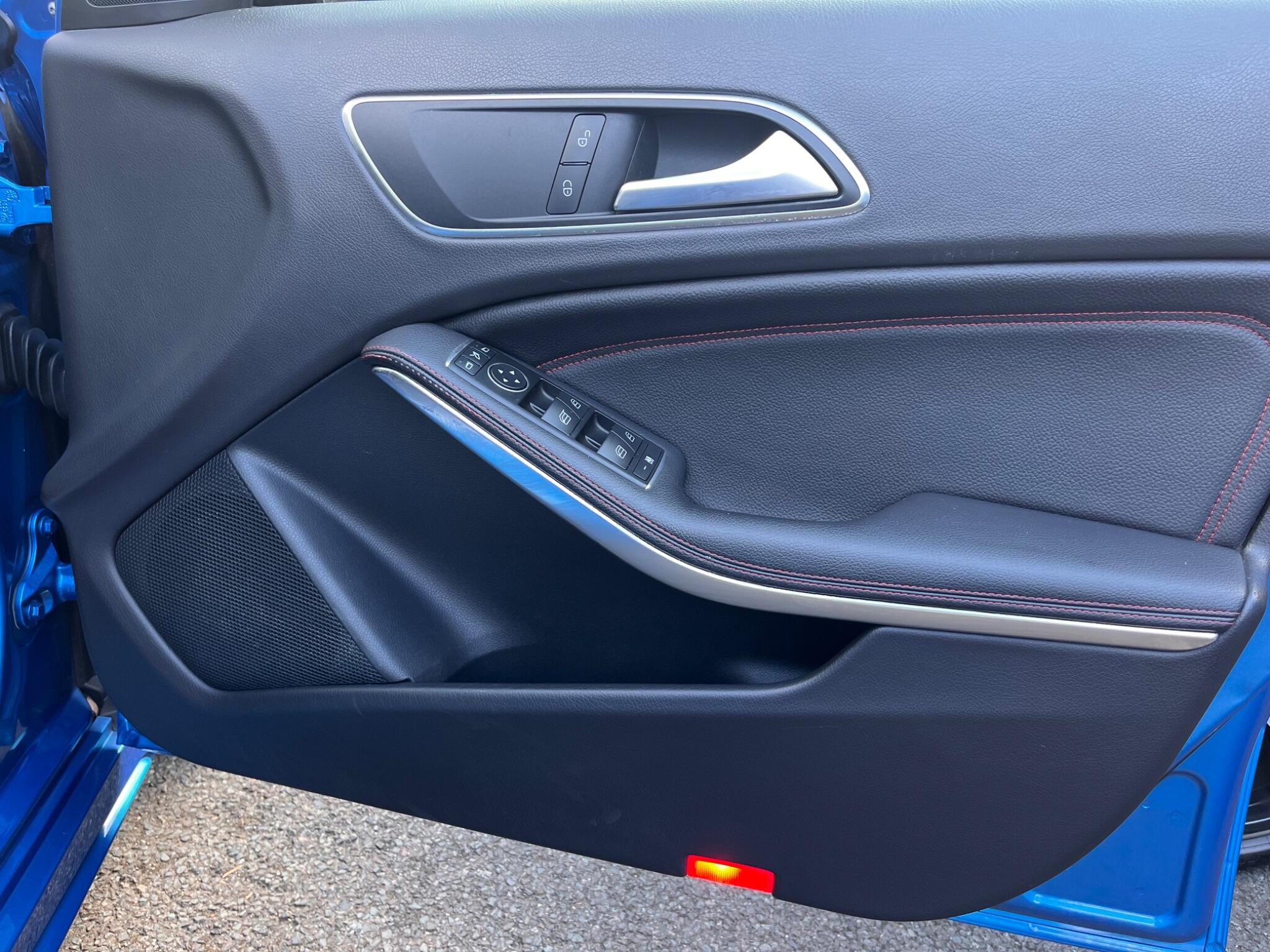 Mercedes-Benz A-Class view 41