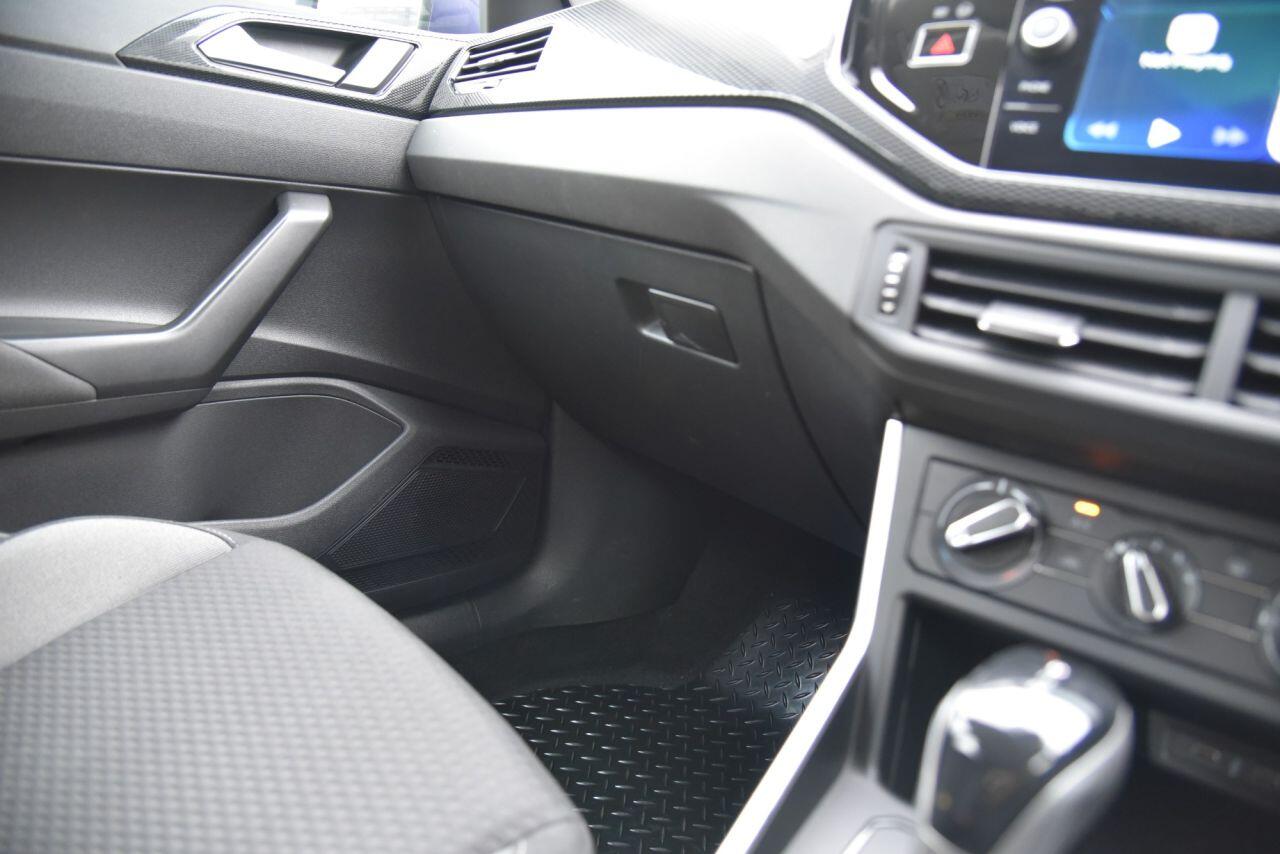 Volkswagen Polo view 50