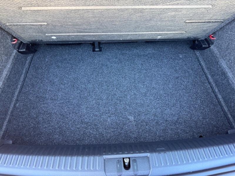 Volkswagen Polo view 37