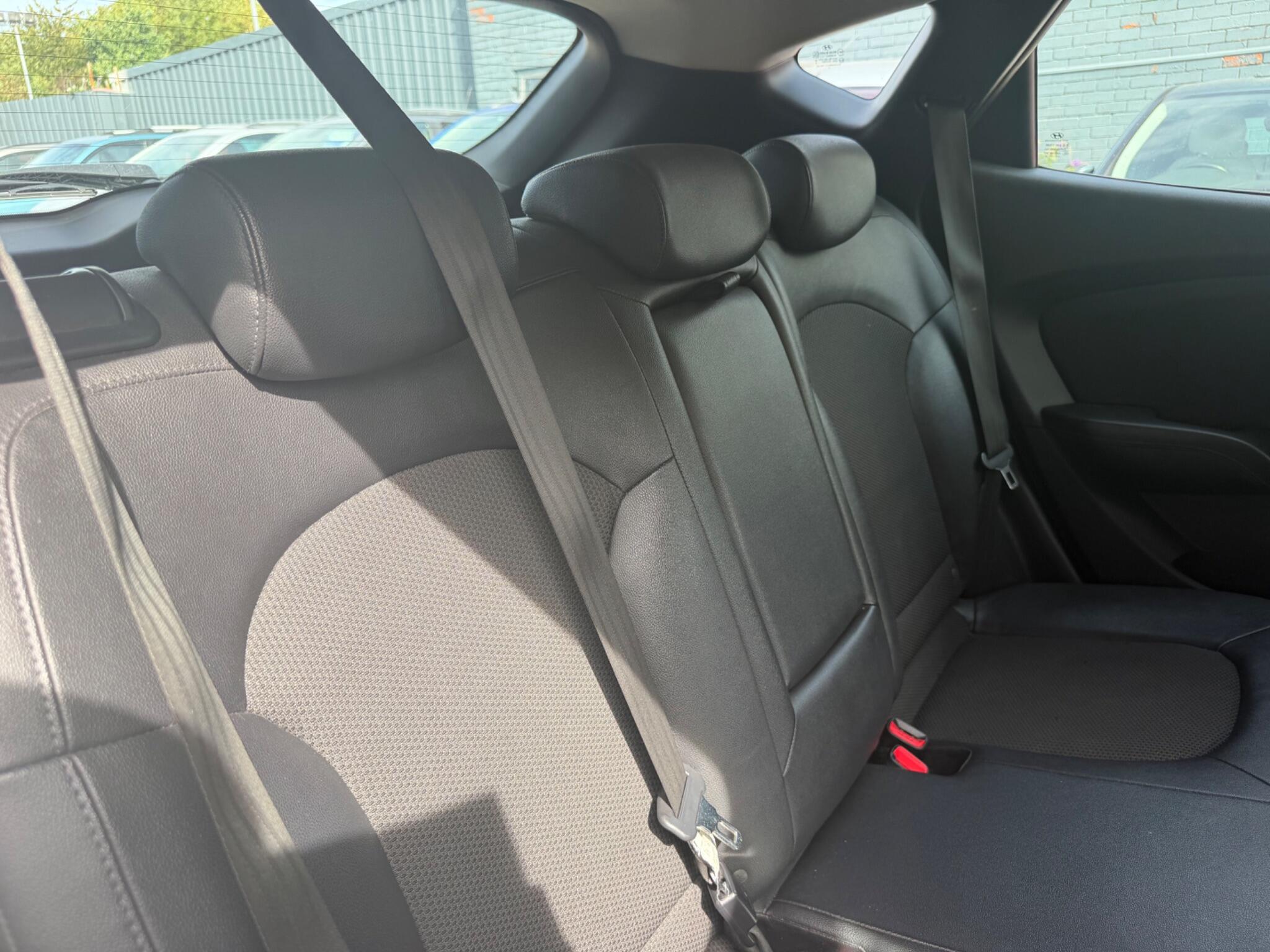 Hyundai ix35 view 22