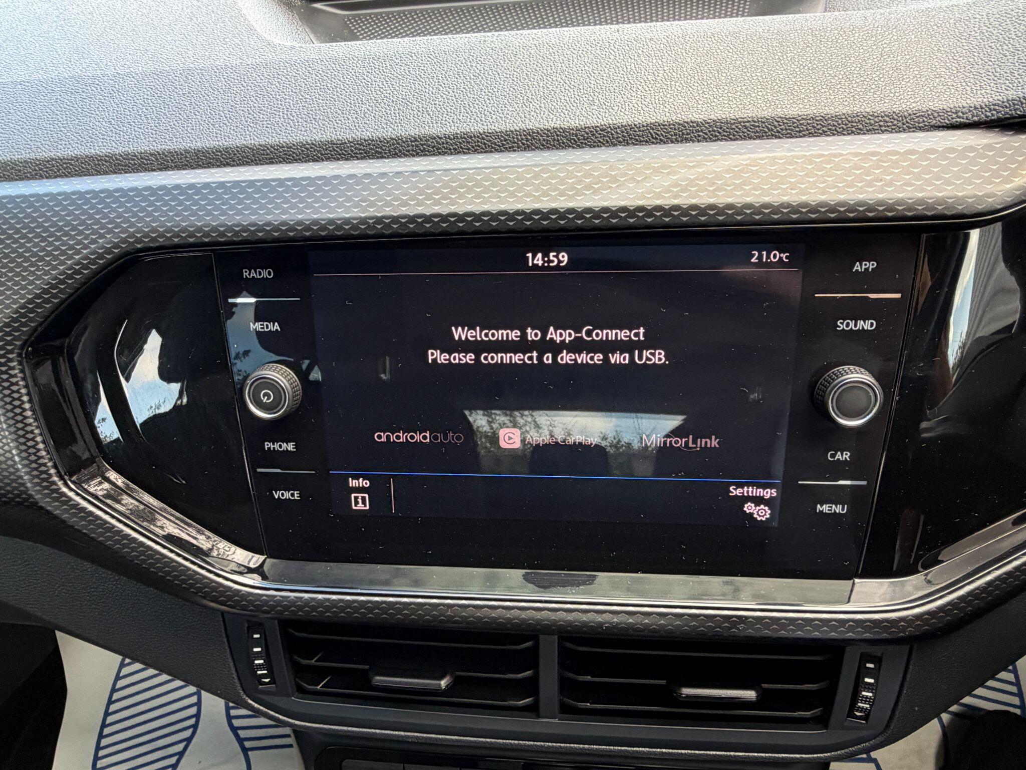 Volkswagen T-Cross view 15
