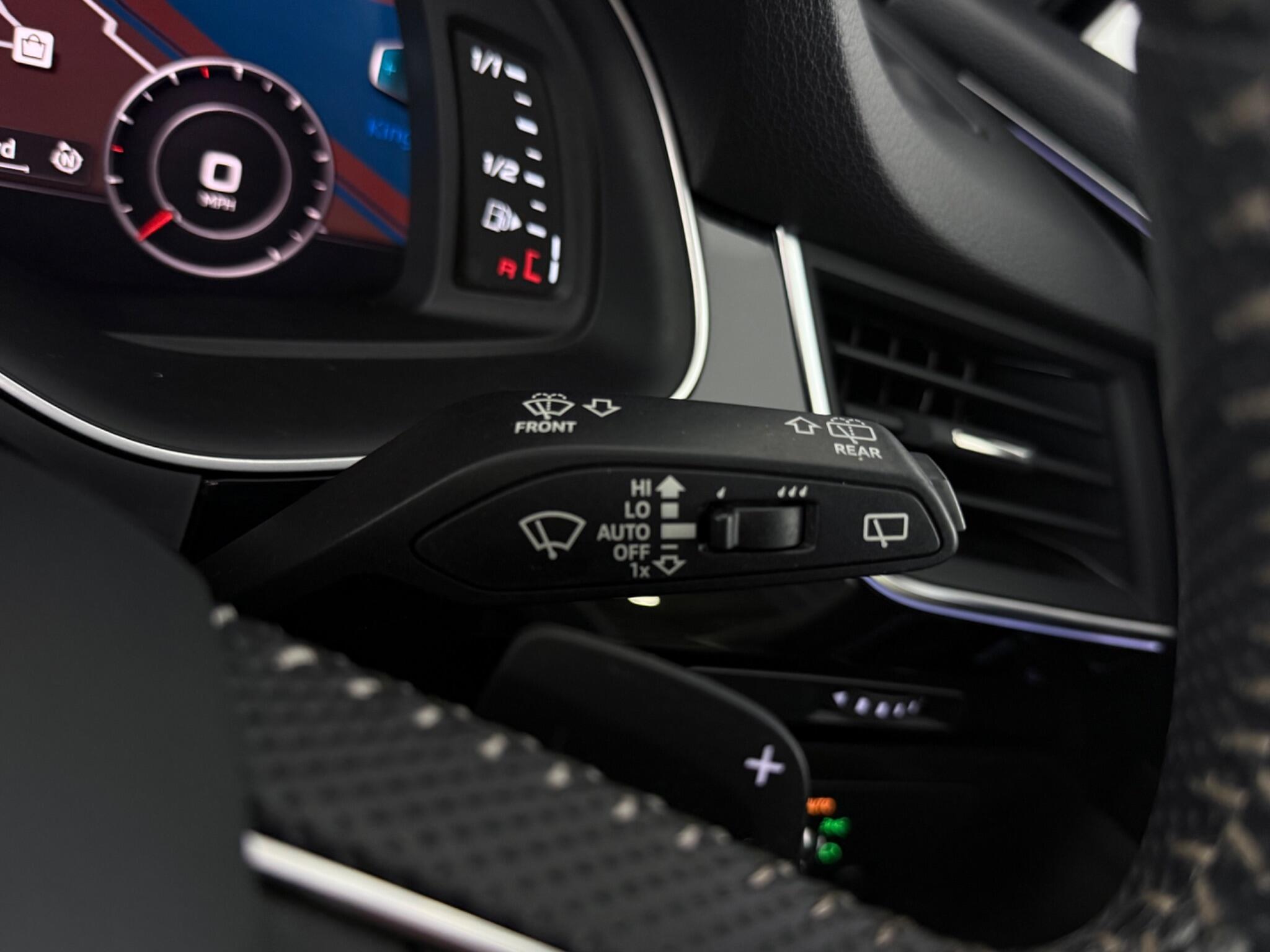 Audi Q7 view 21