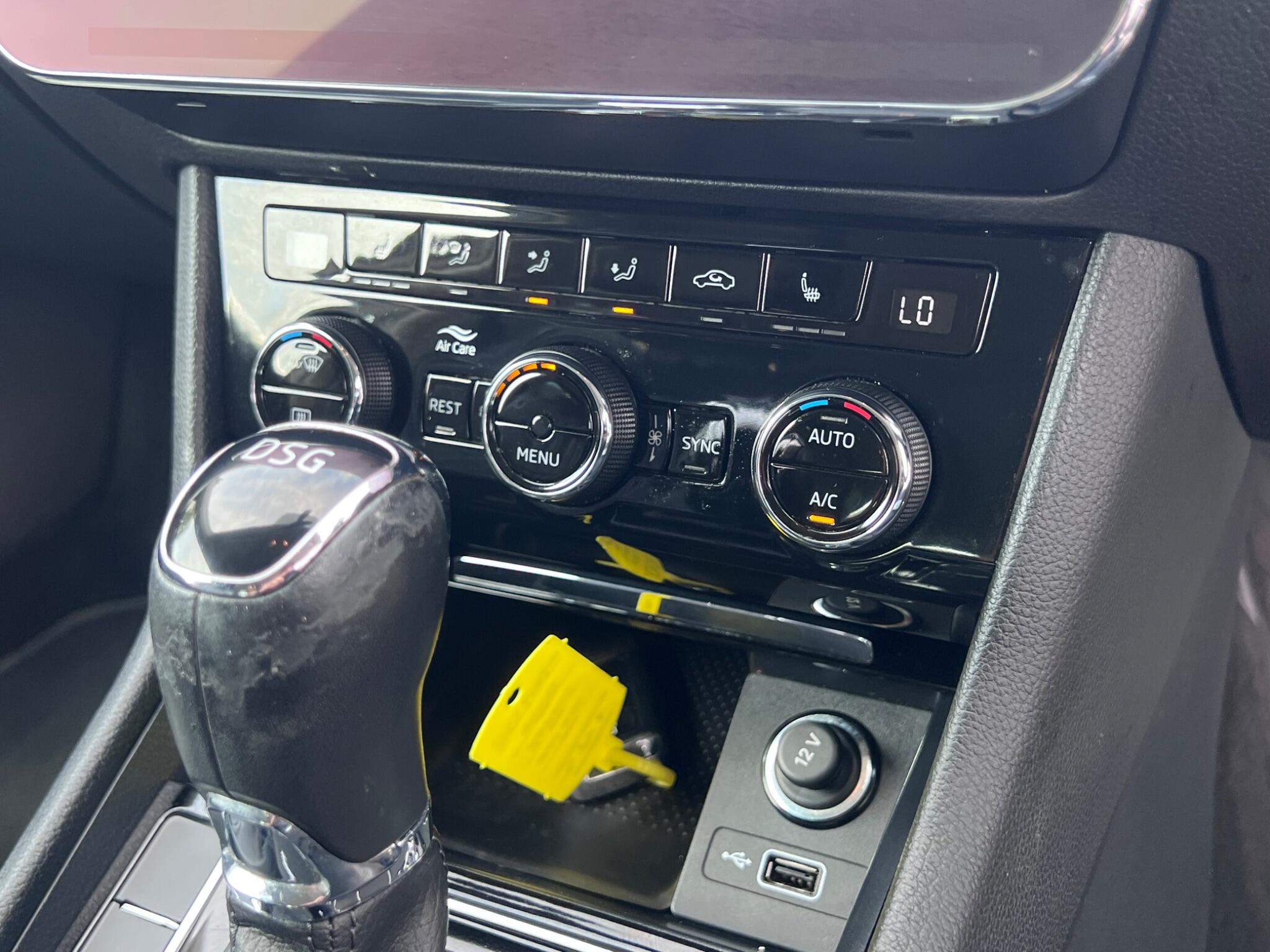 Skoda Superb view 25