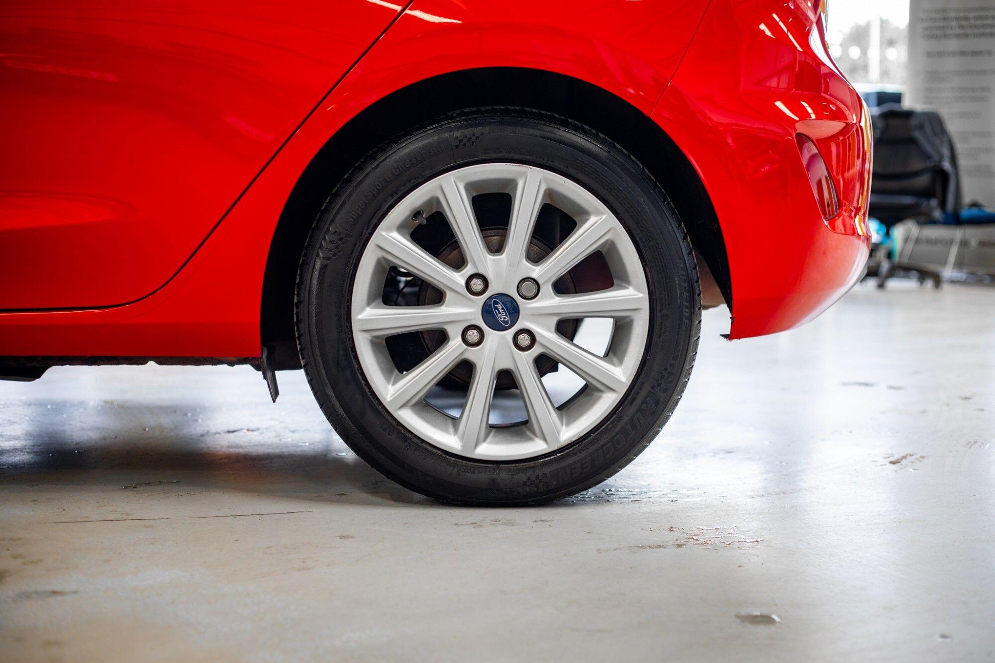 Ford Fiesta view 6