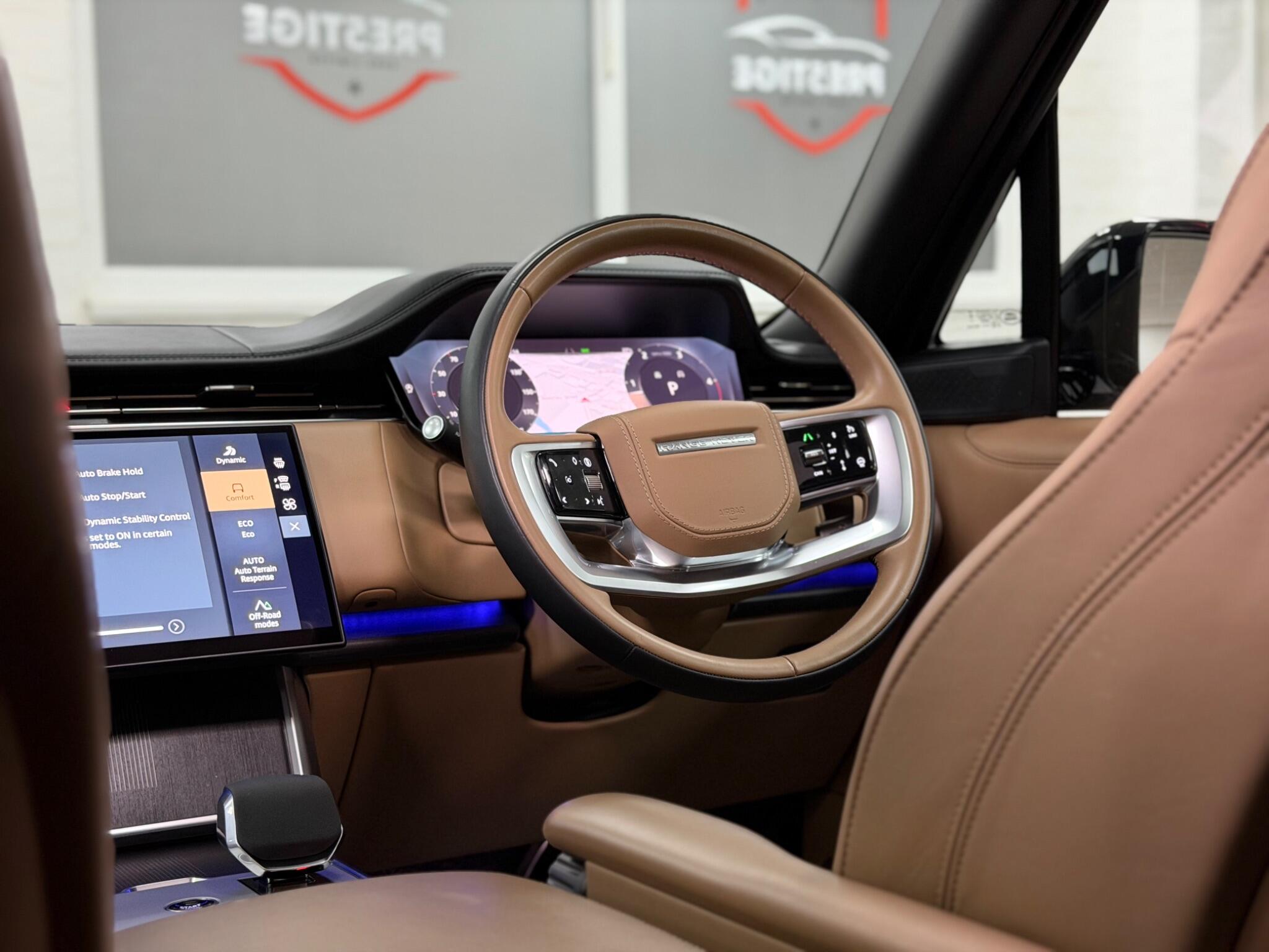Land Rover Range Rover view 25