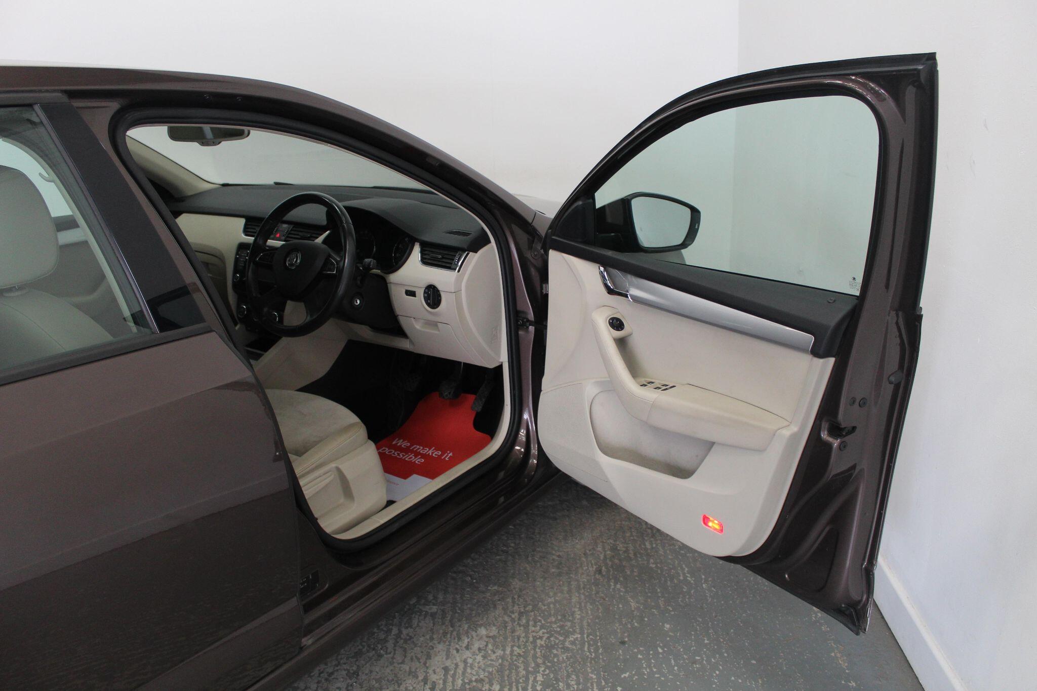 Skoda Octavia view 24