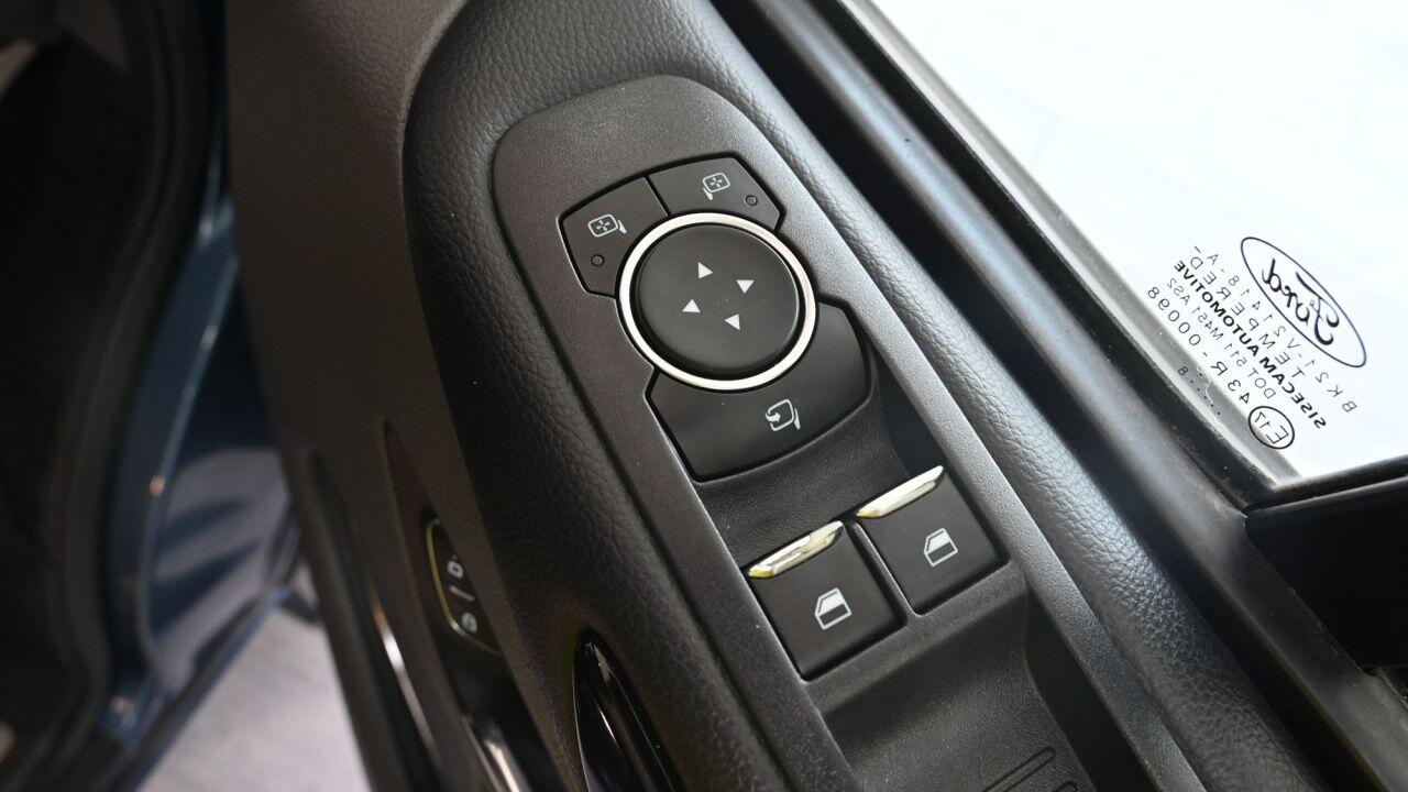 Ford Tourneo Custom view 31