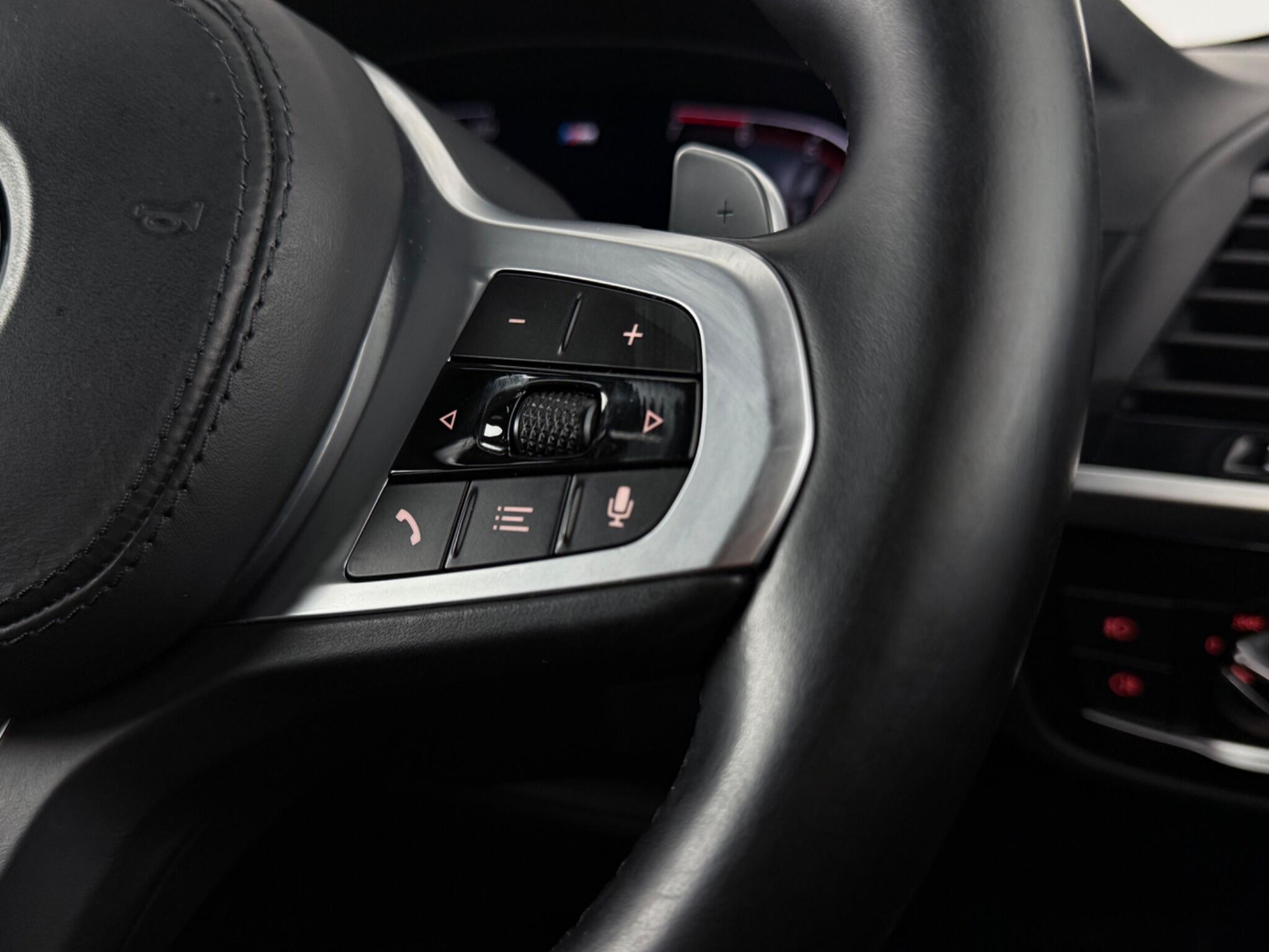 BMW X3 view 17