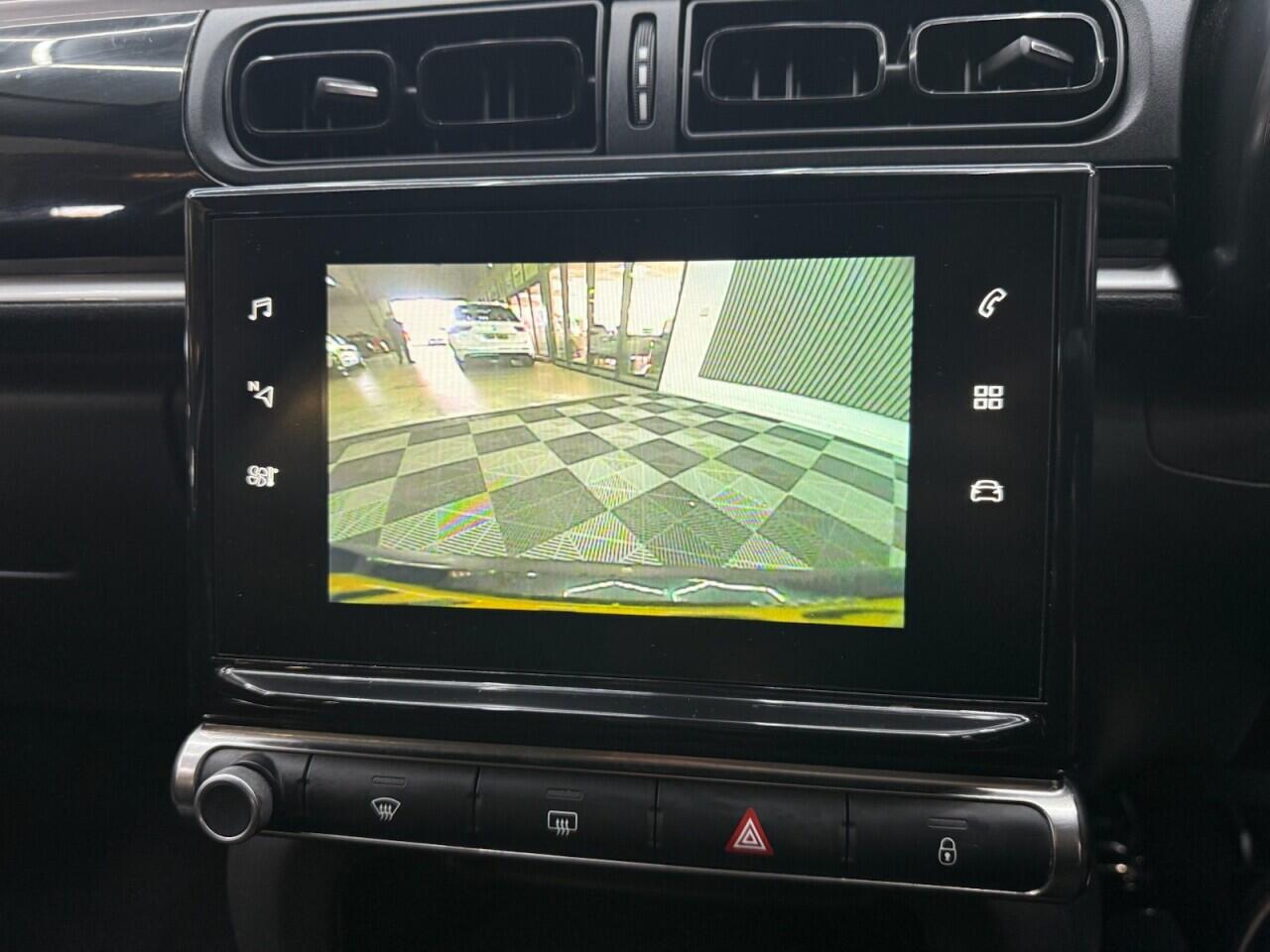 Citroen C3 view 18