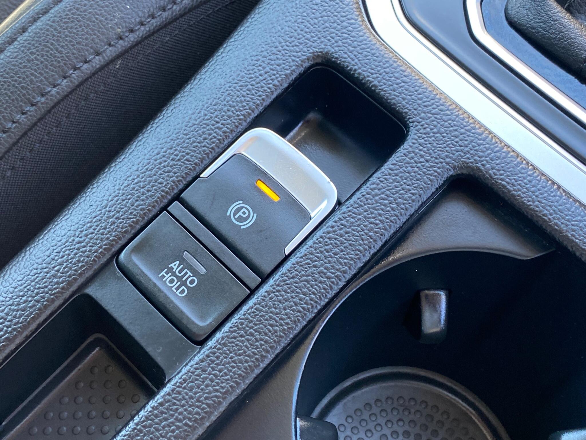 Volkswagen Passat view 30