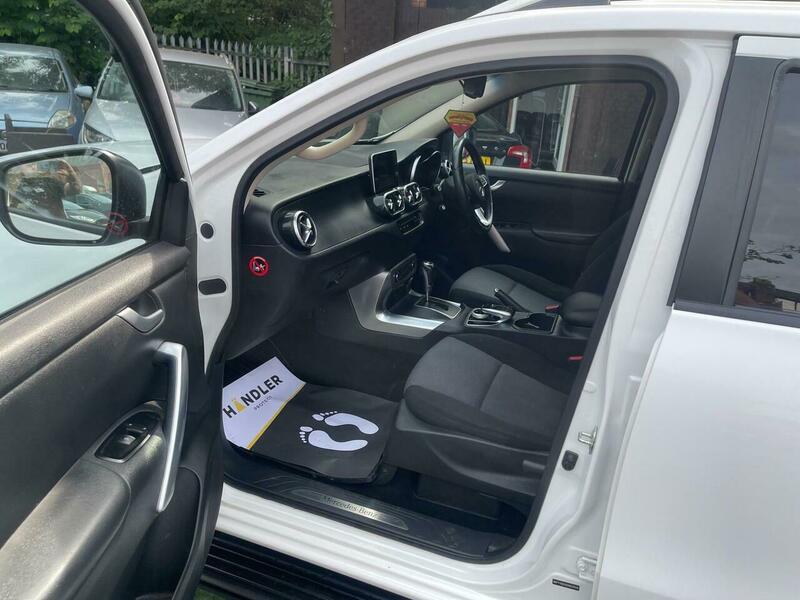 2019 Mercedes-Benz X Class 2.3 CDI Progressive Auto 4MATIC Euro 6 4dr • 72,145 miles image 31