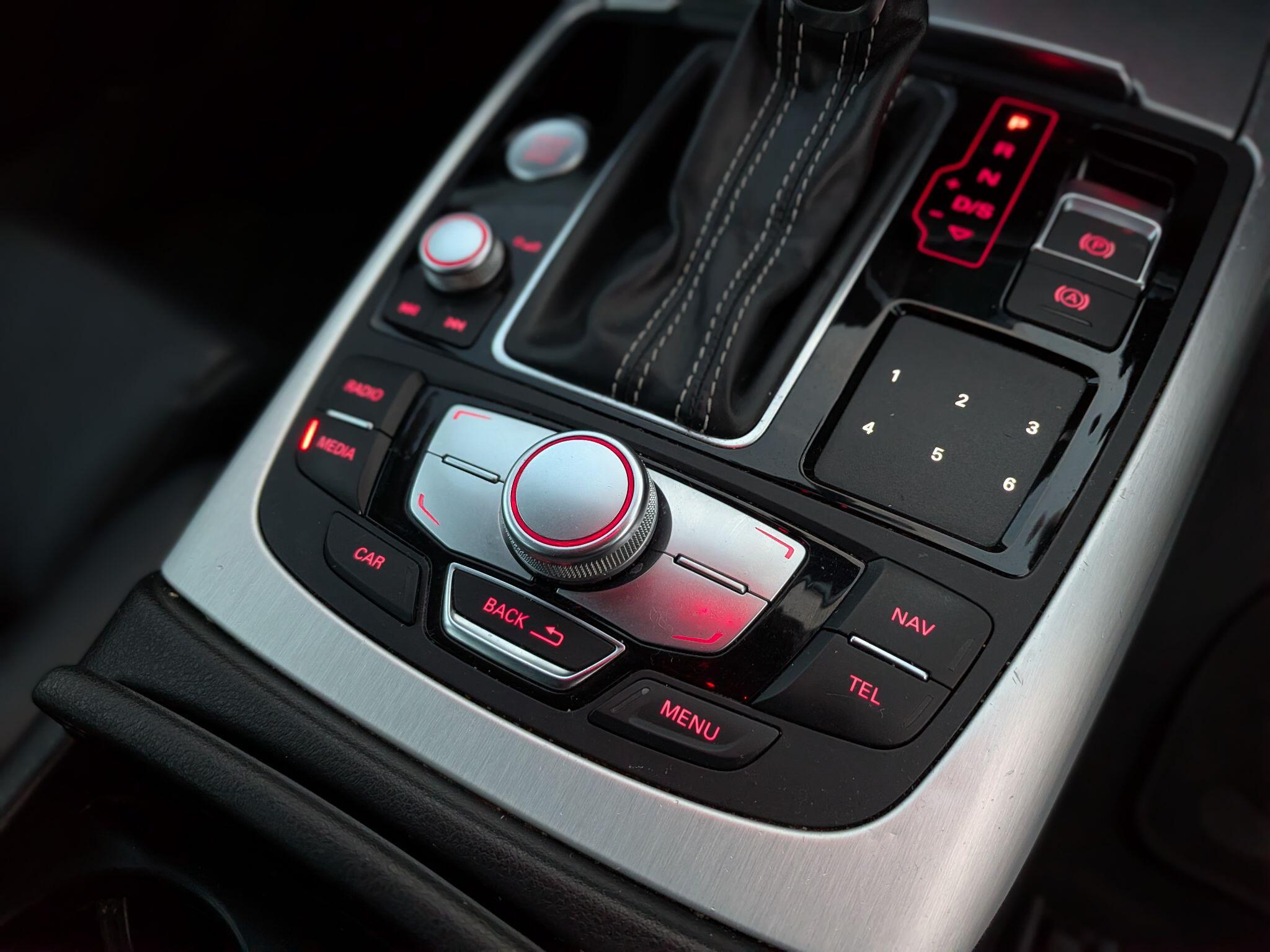 Audi A6 Saloon view 41