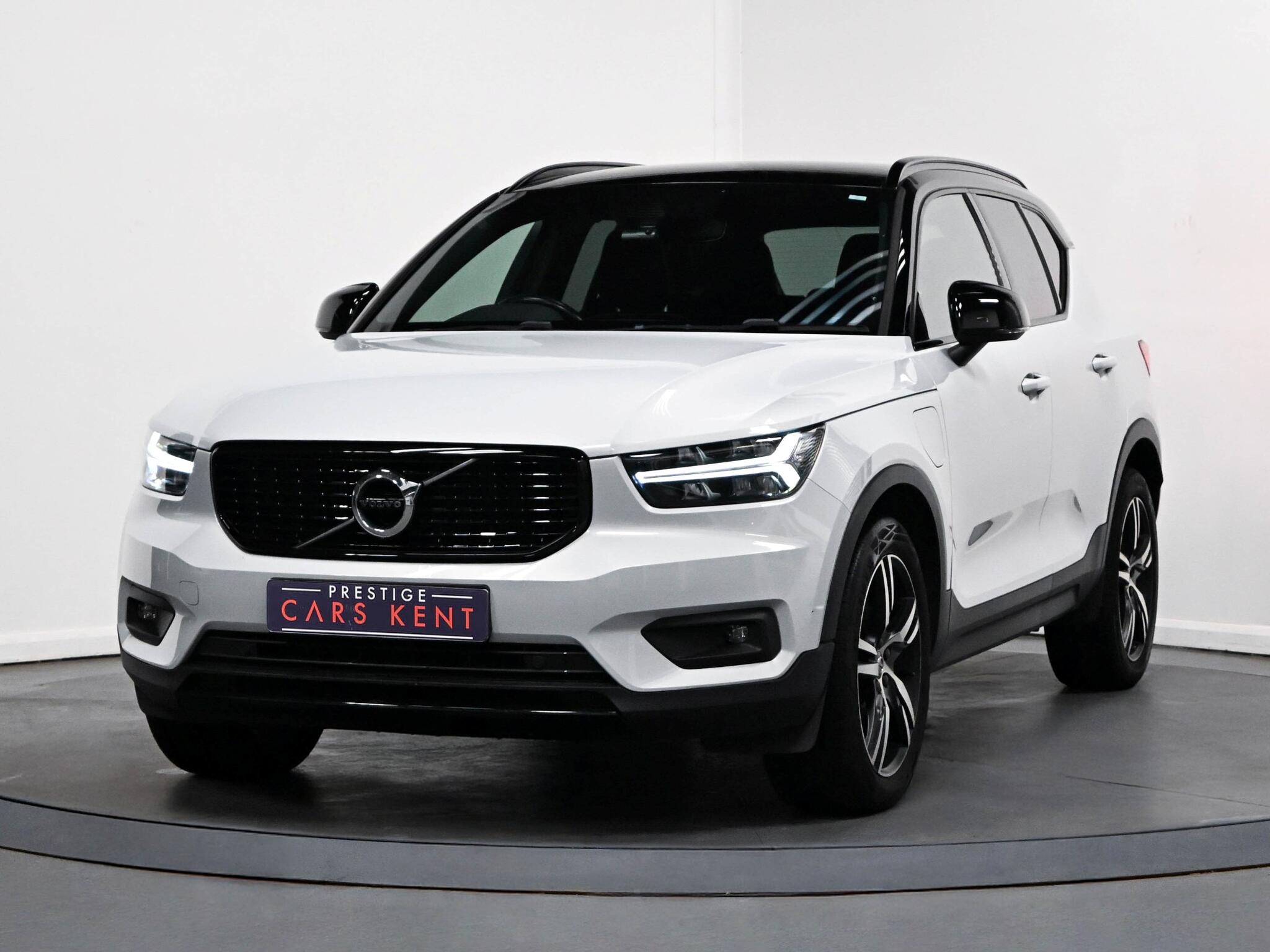 Volvo XC40 view 6