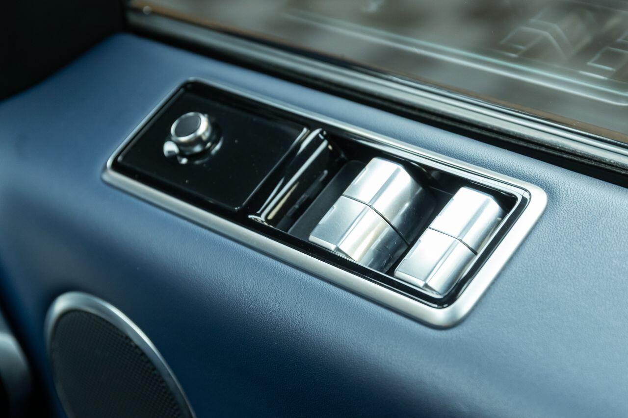 Land Rover Range Rover Sport view 47