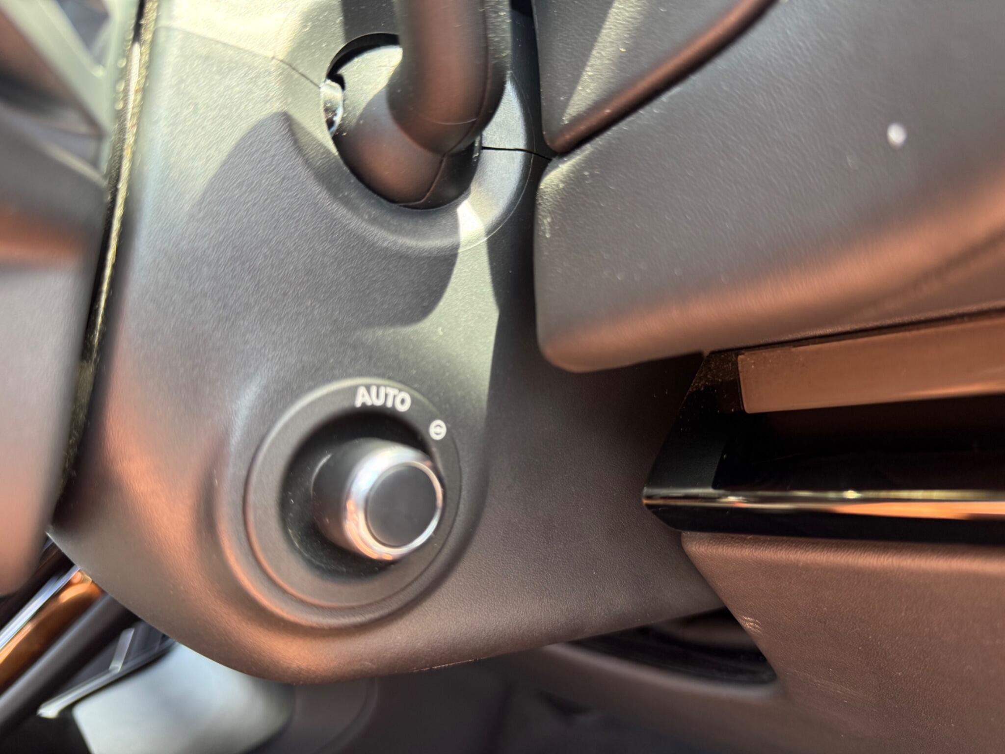 Land Rover Range Rover Sport view 20