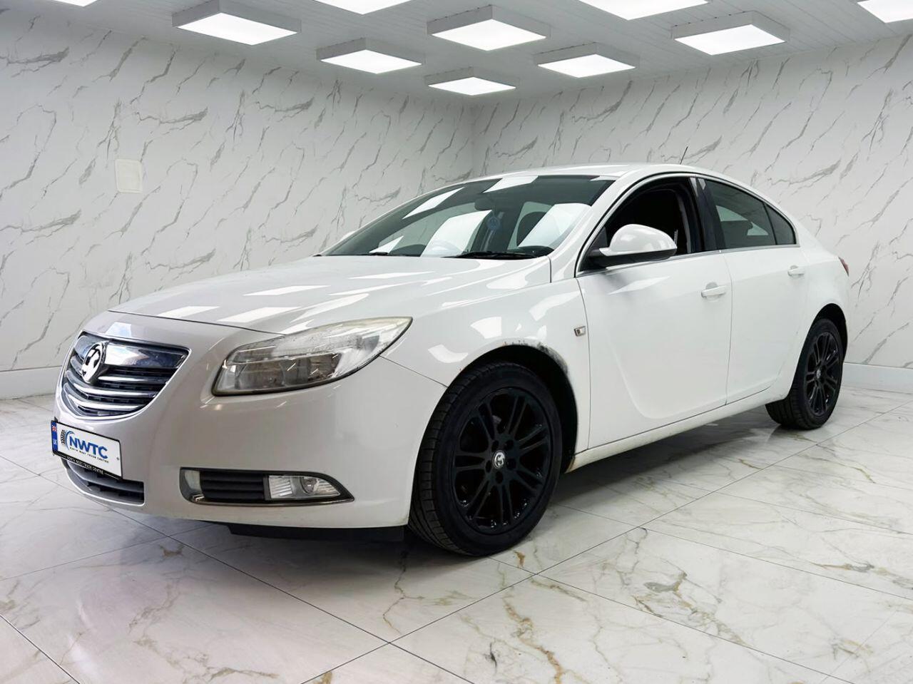 Vauxhall Insignia view 6