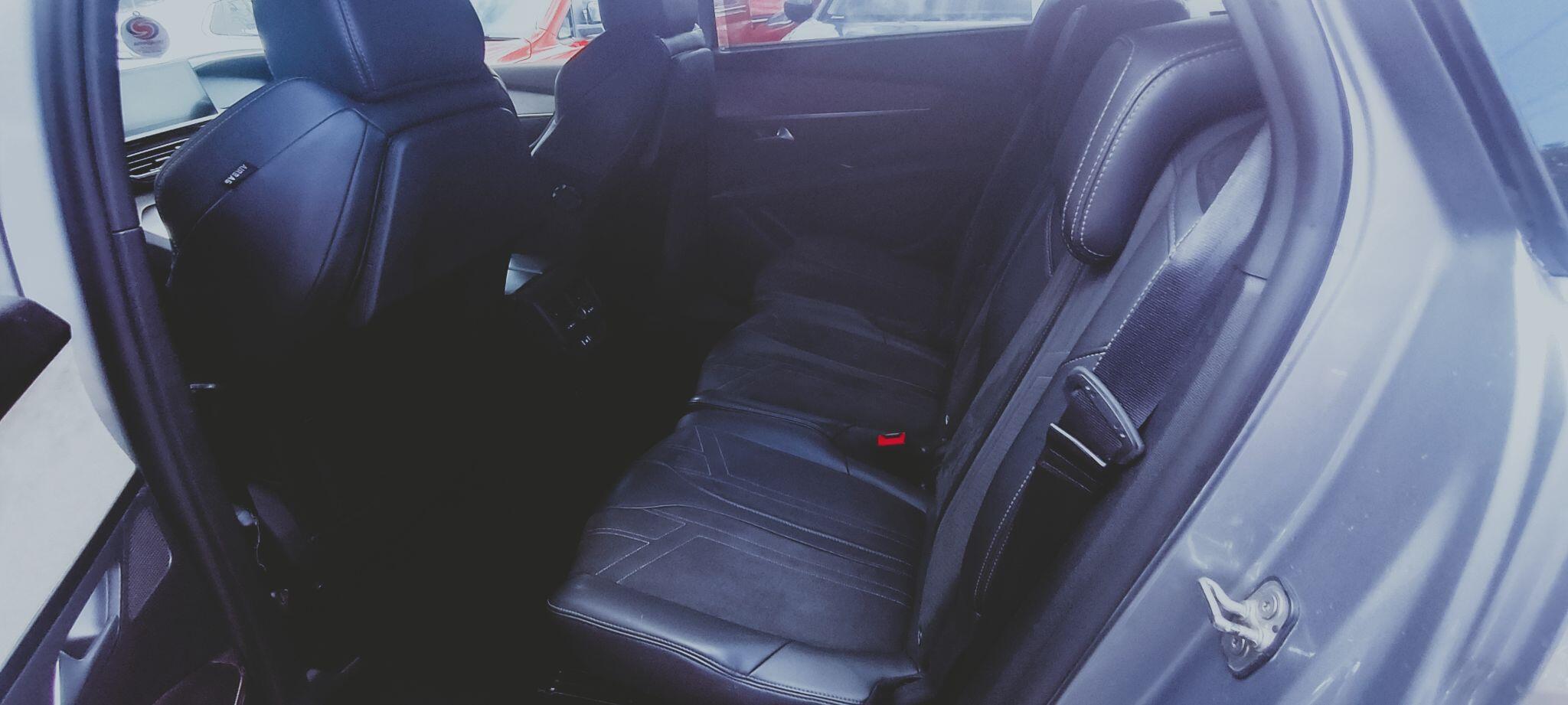 Peugeot 5008 view 26