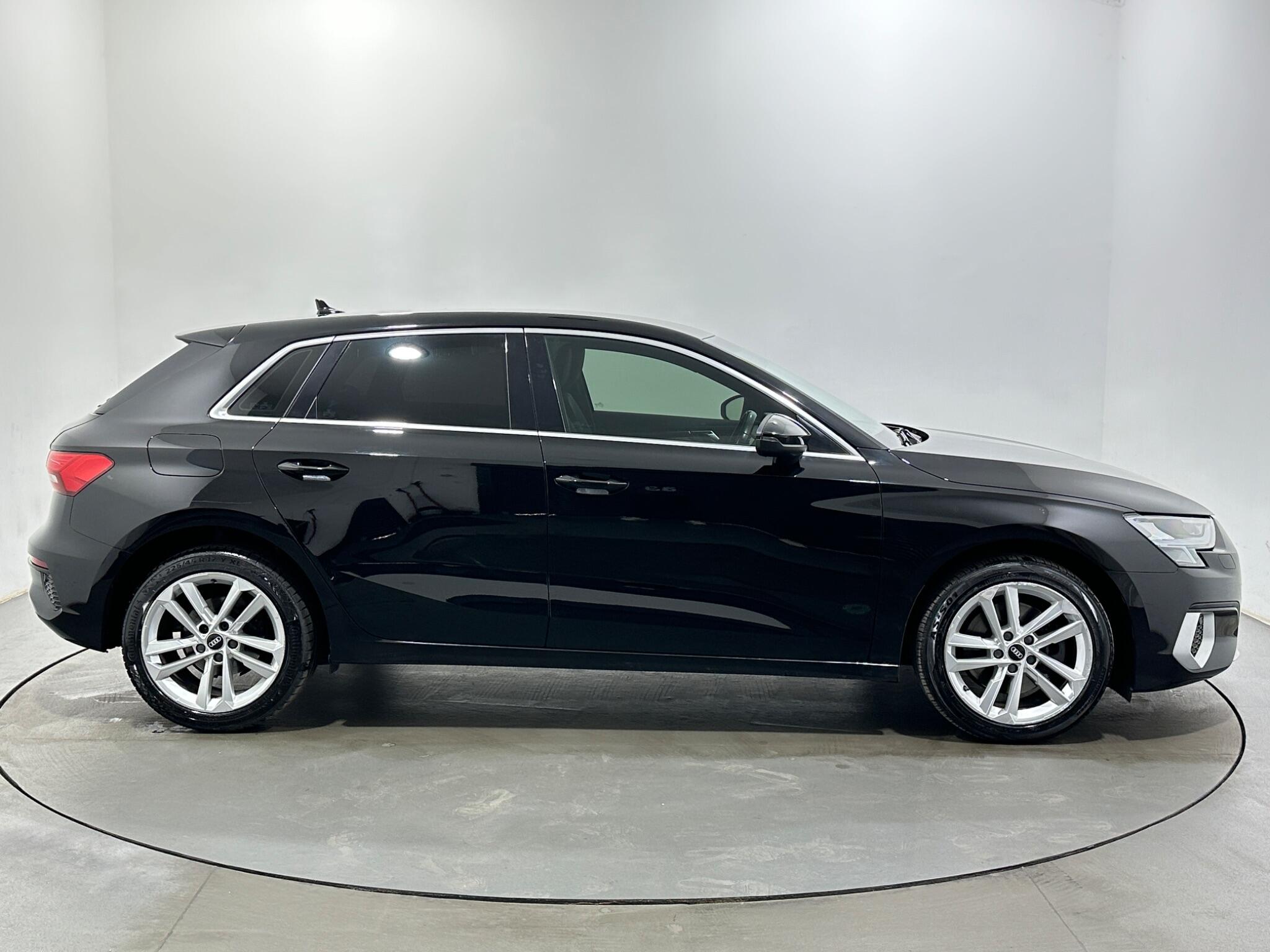 Audi A3 view 9