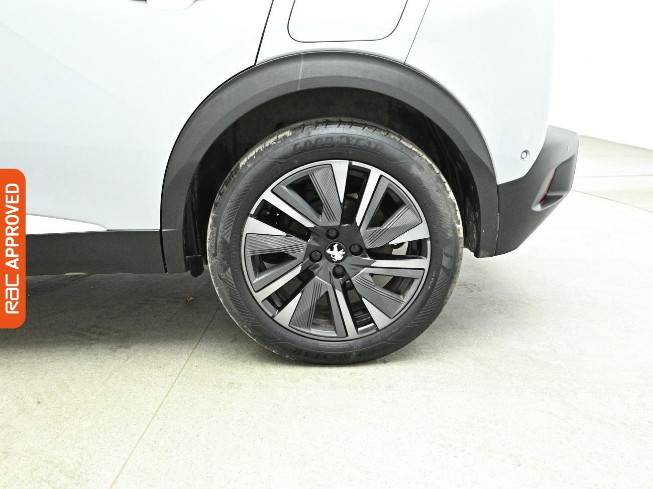 Peugeot e-2008 view 29